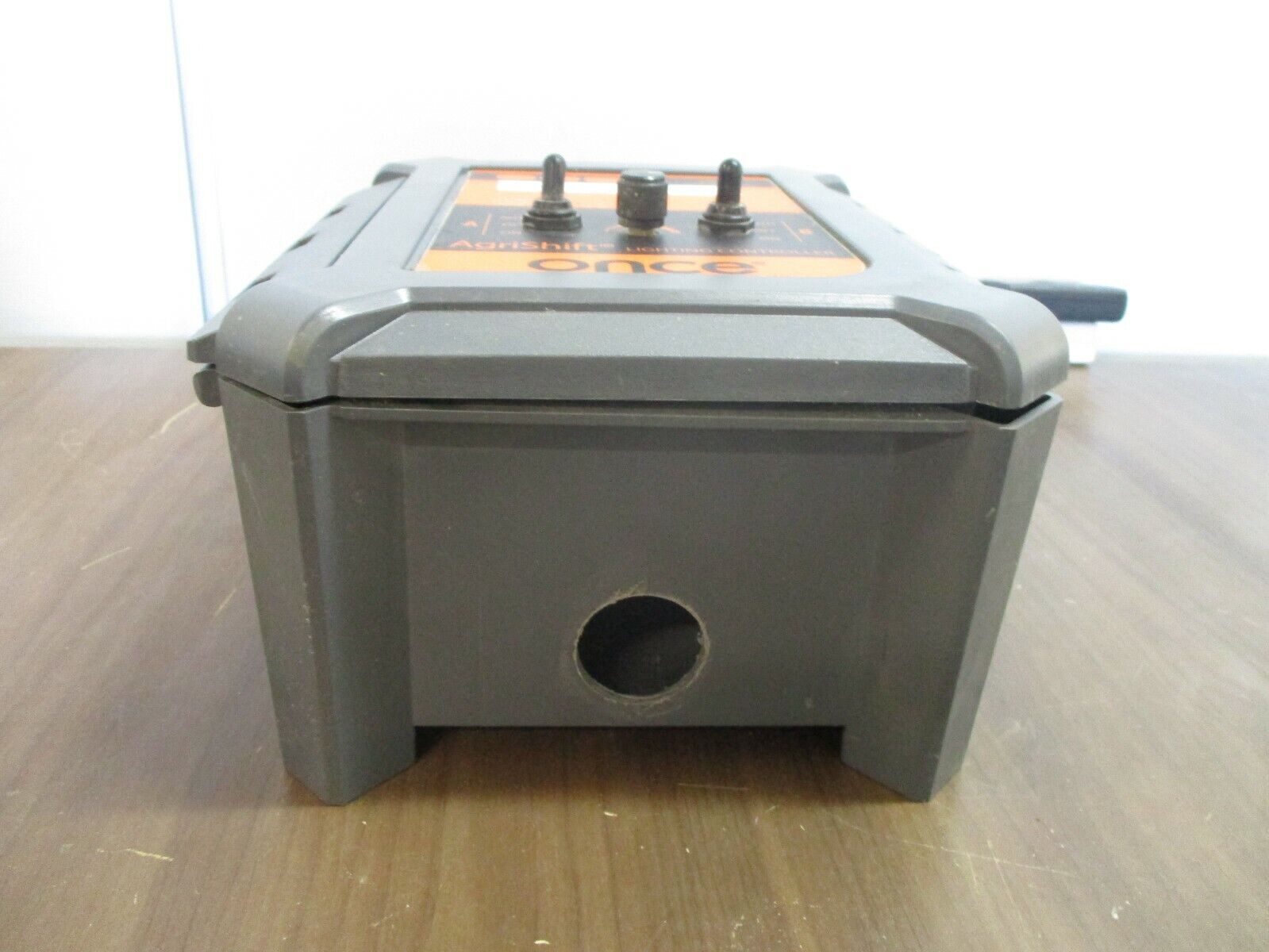 Once Solo LEL-0.2-120V AgriShift Lighting Controller 30-014-00135 Used