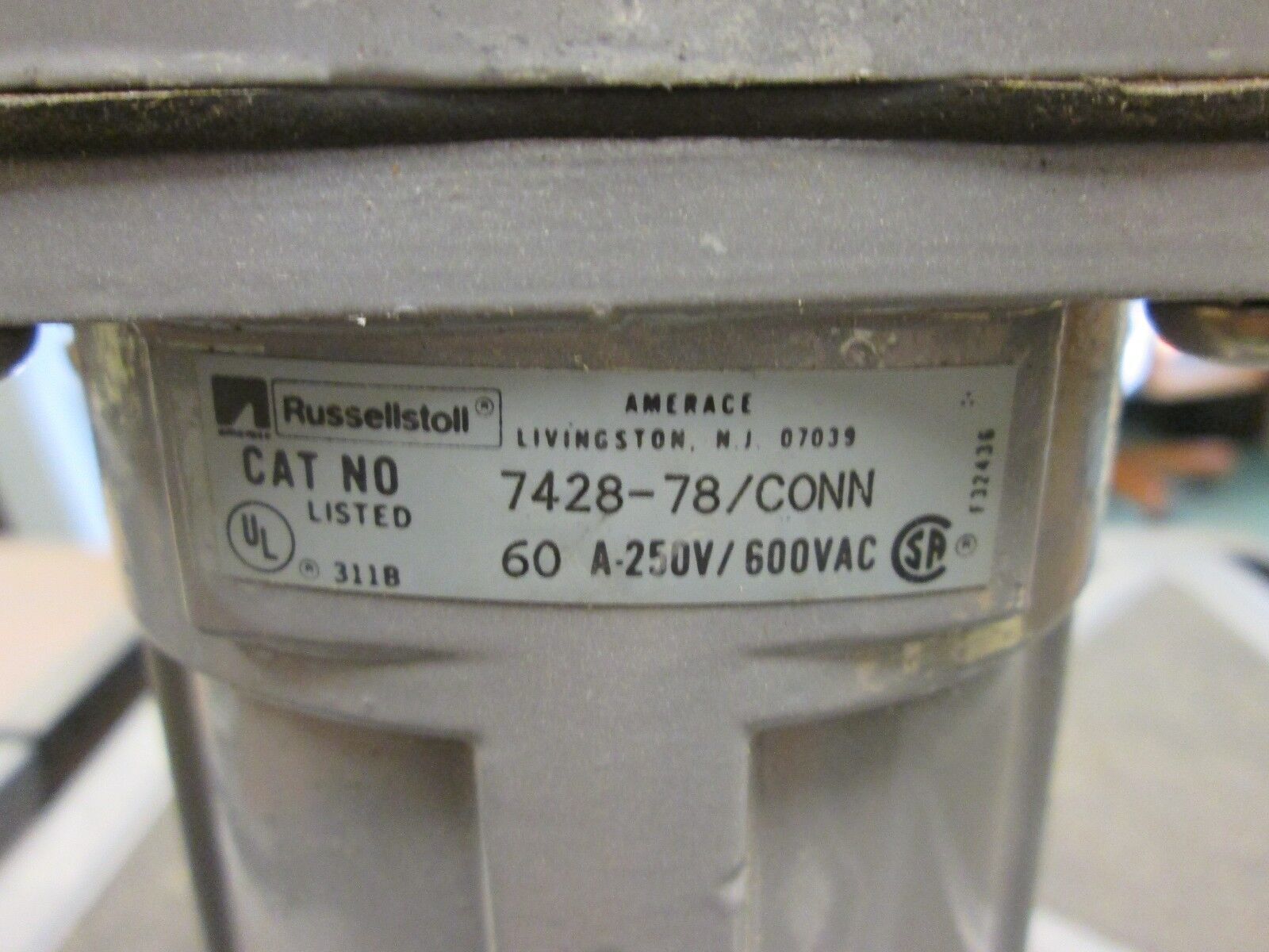 Russellstoll Receptacle 7428-78 60A 600V 3P 4W Wire Style End Used