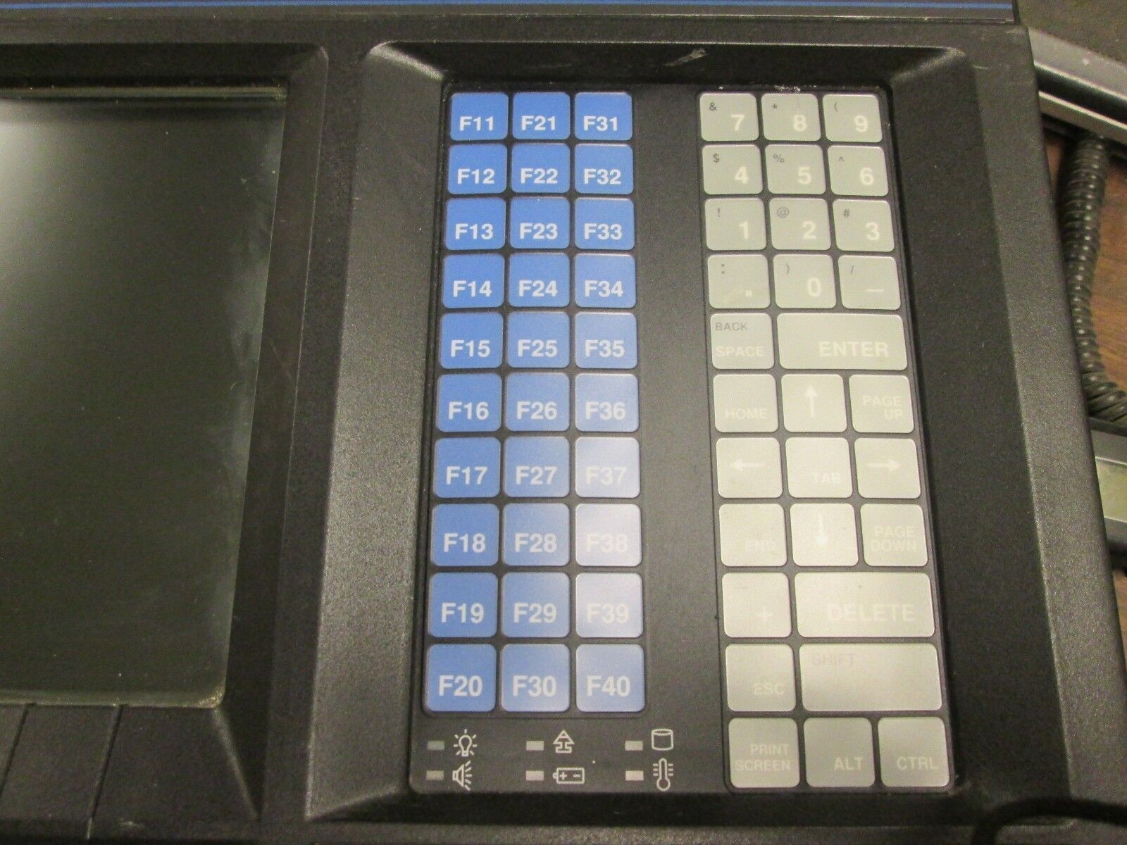 Allen-Bradley T70 Plant Floor Workstation 6170-BCCC1A1EBZZA 47-63Hz Used