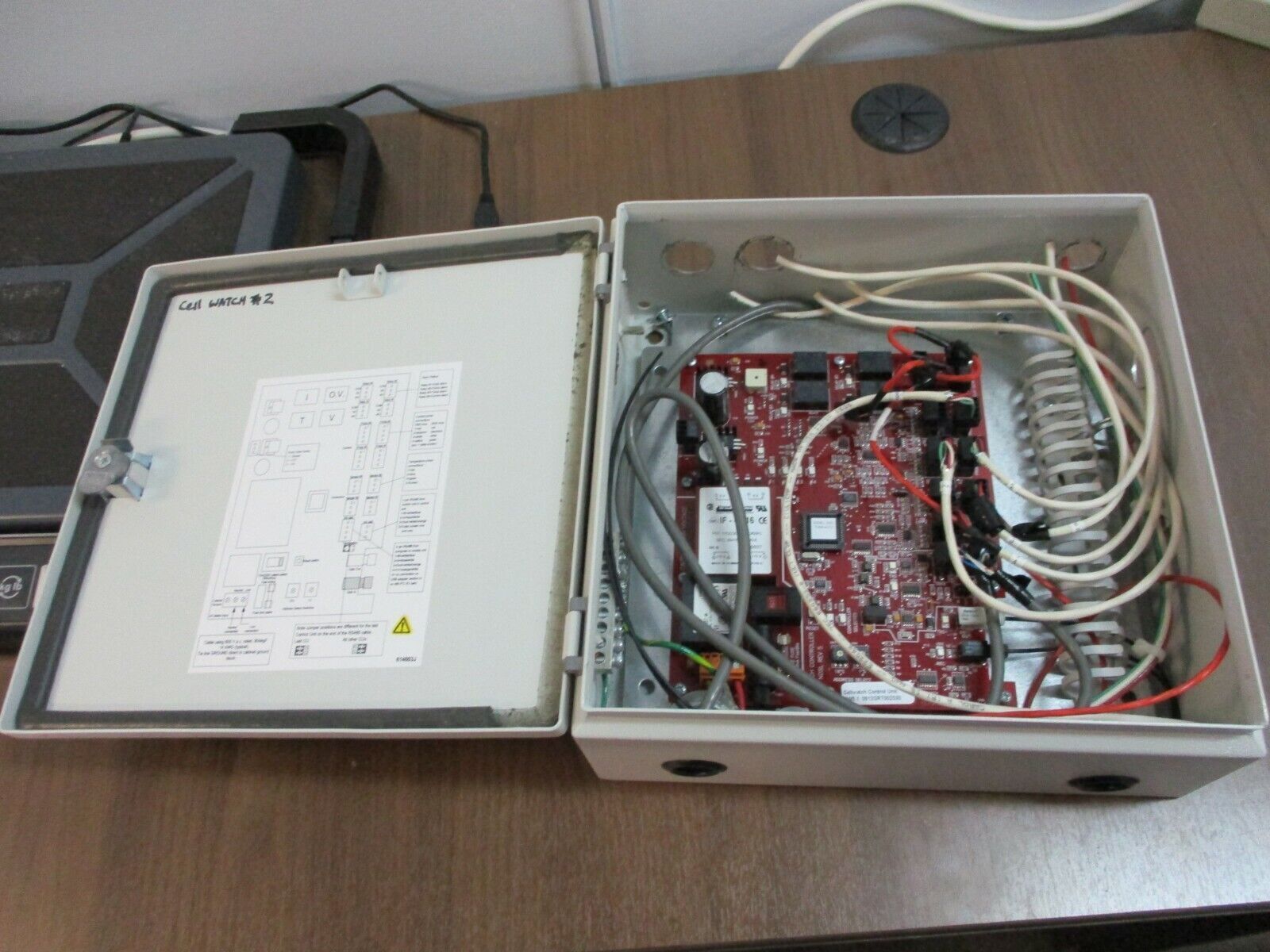 Cellwatch Battery Monitoring System Control Unit 721004 Ver. 3.0 110/240V 5VA