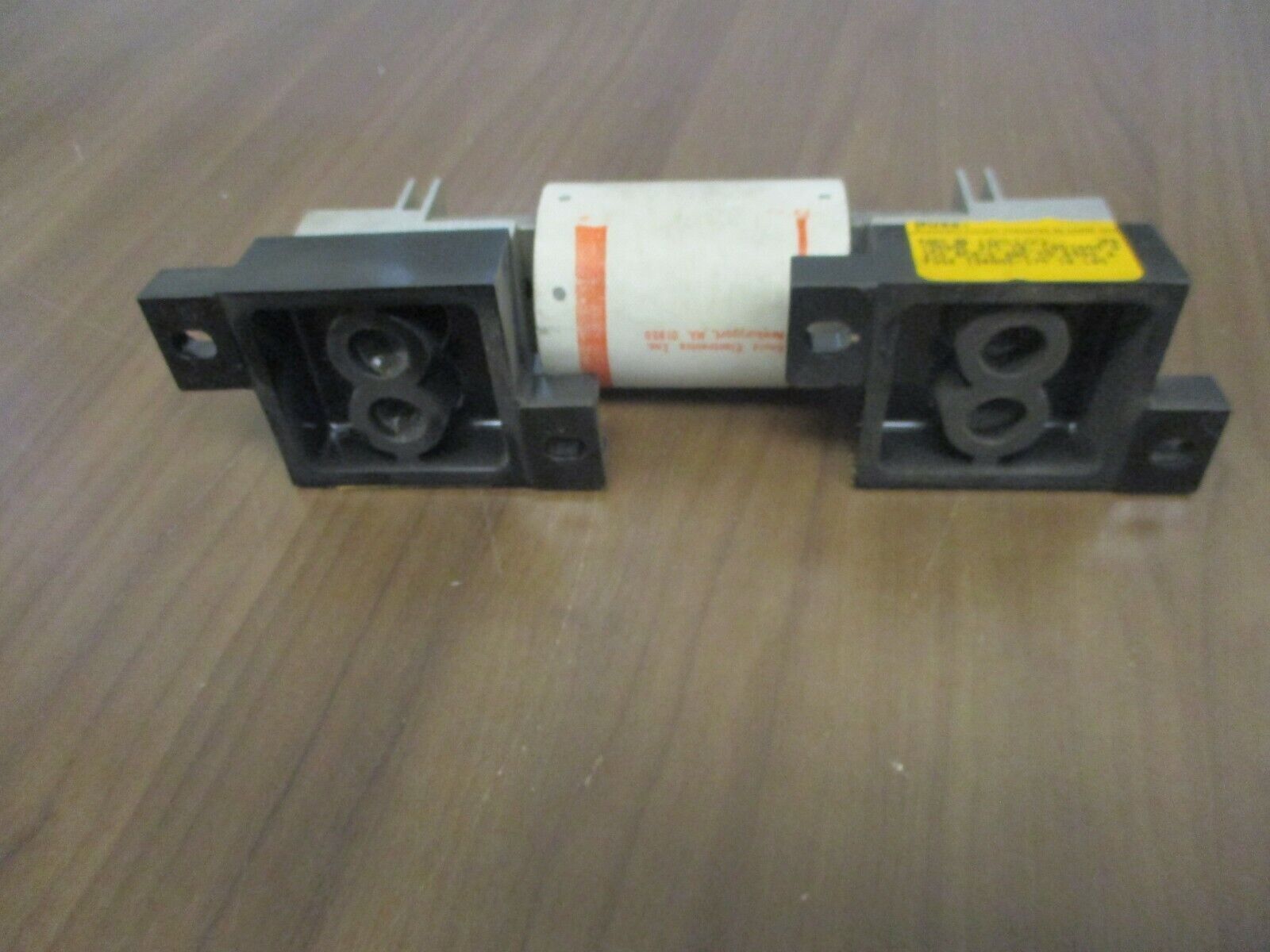 Buss Fuseholder w/ Fuse 1BS103 400A 600V w/ 300A Fuse Used