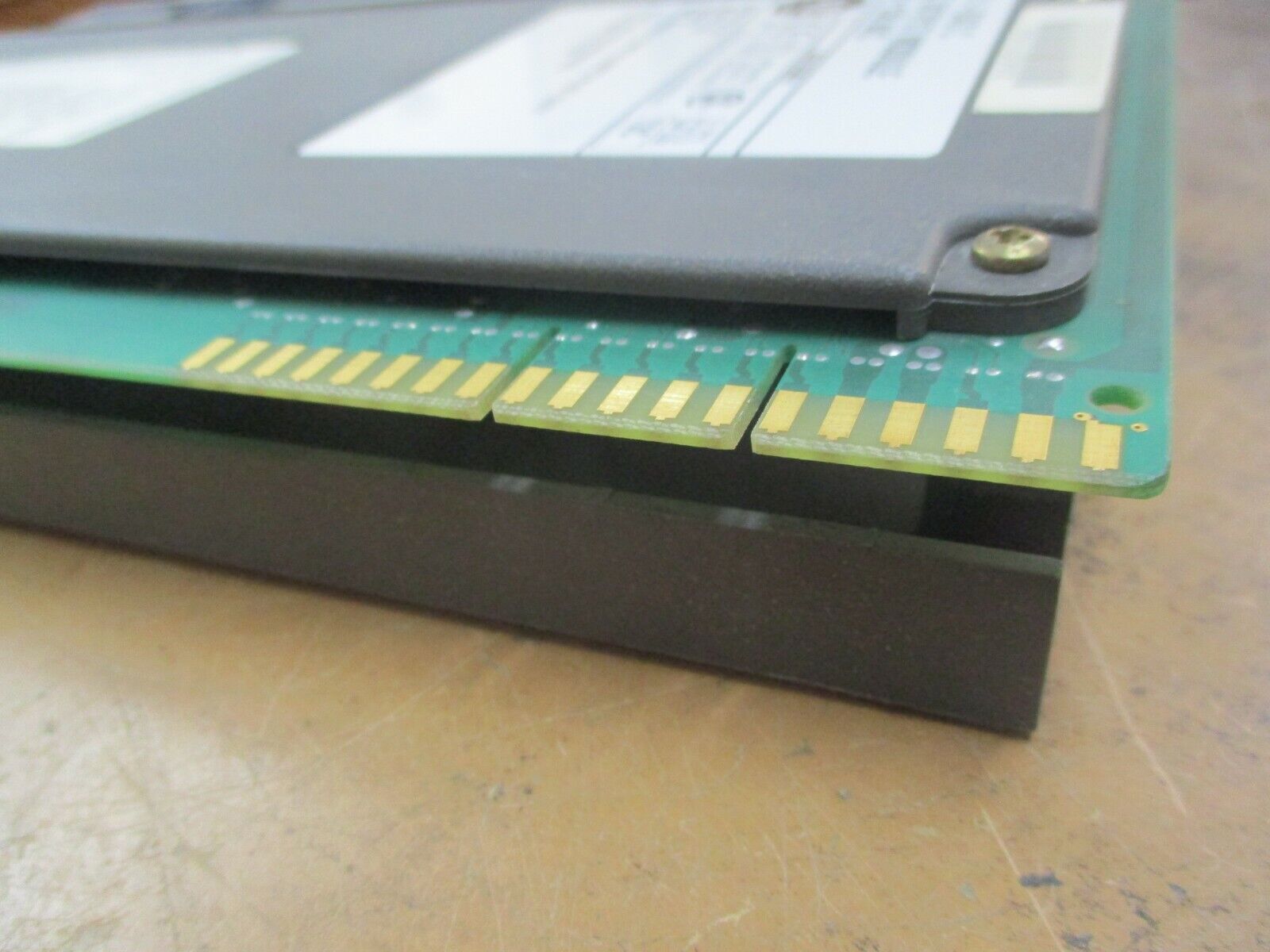 Allen-Bradley AC Output Module 1771-OAD C Ser. C 10-138VAC Used