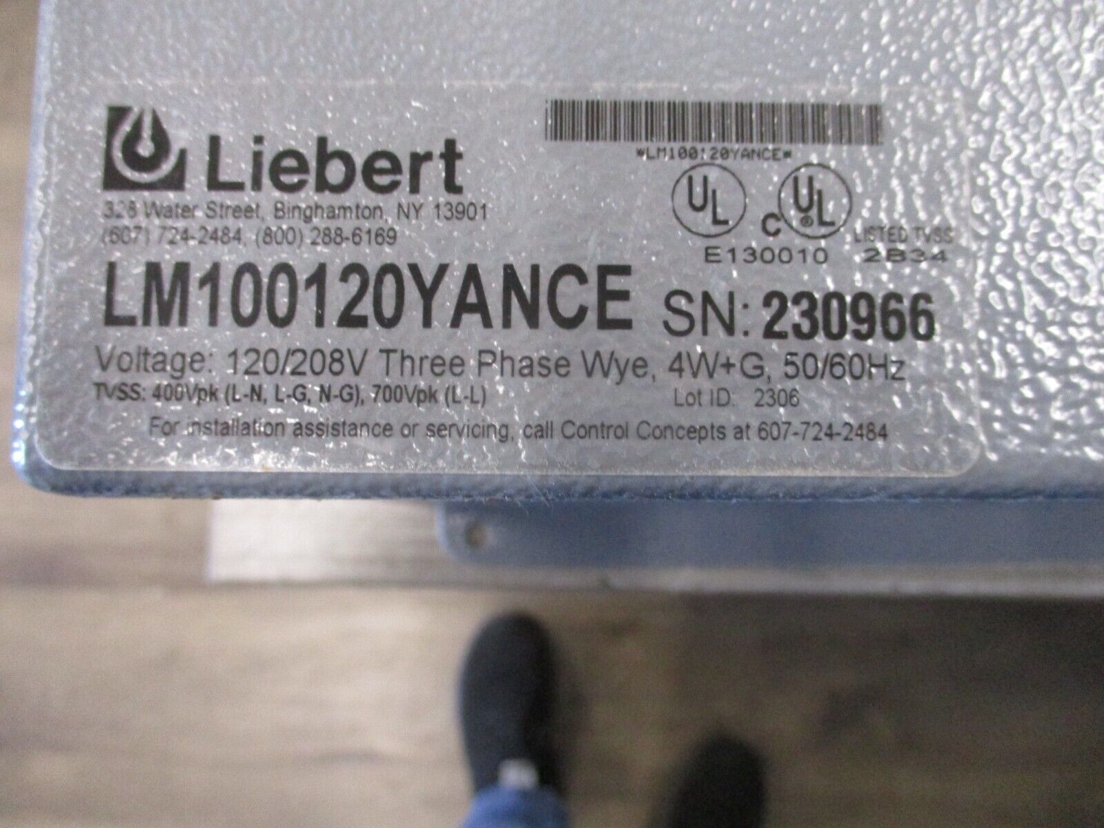 Liebert LM Series Surge Suppressor LM100120YANCE 120/208V 3Ph 4W+G 50/60Hz