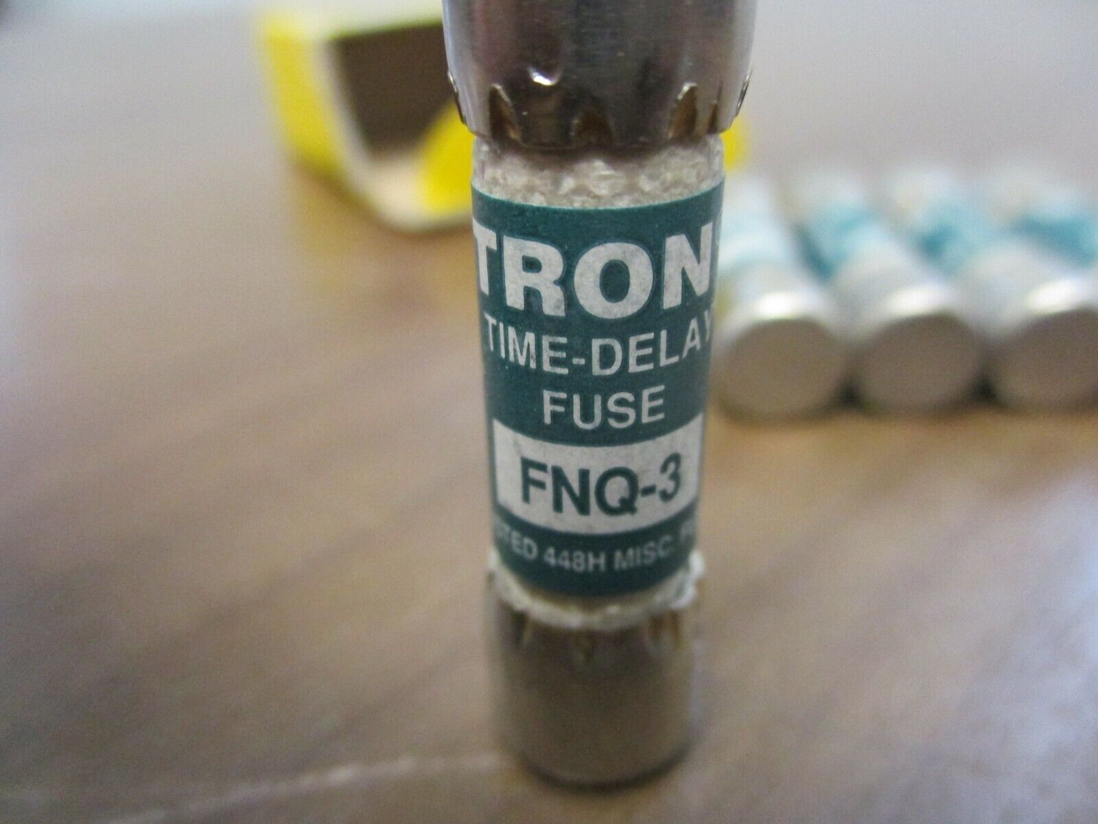 Buss Tron Fuse FNQ-3 3A 600V *Box of 5* New Surplus
