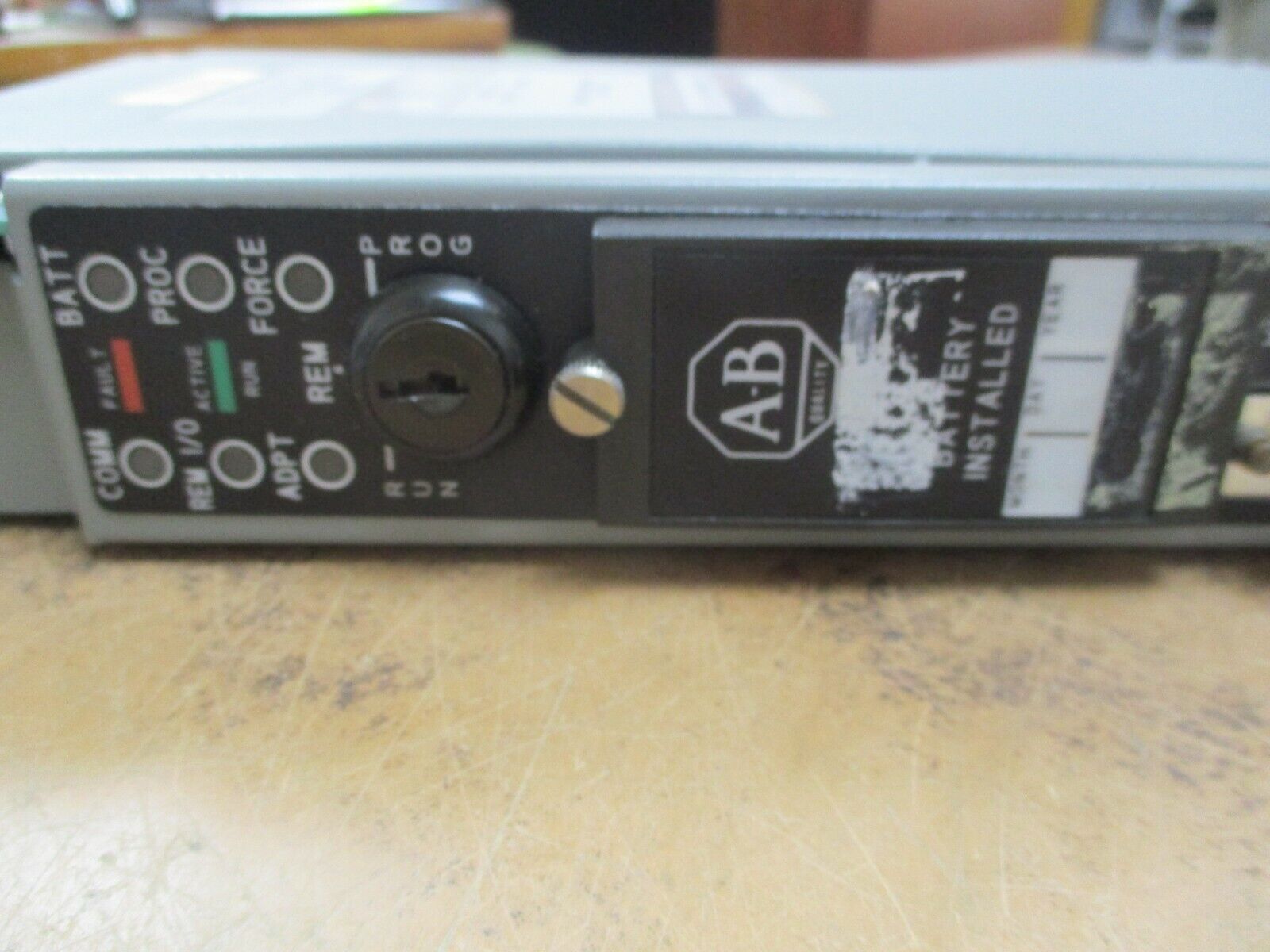 Allen-Bradley PLC-5/25 Processor Module 1785-LT2 A Ser A F/W Rev F Used *No Key*