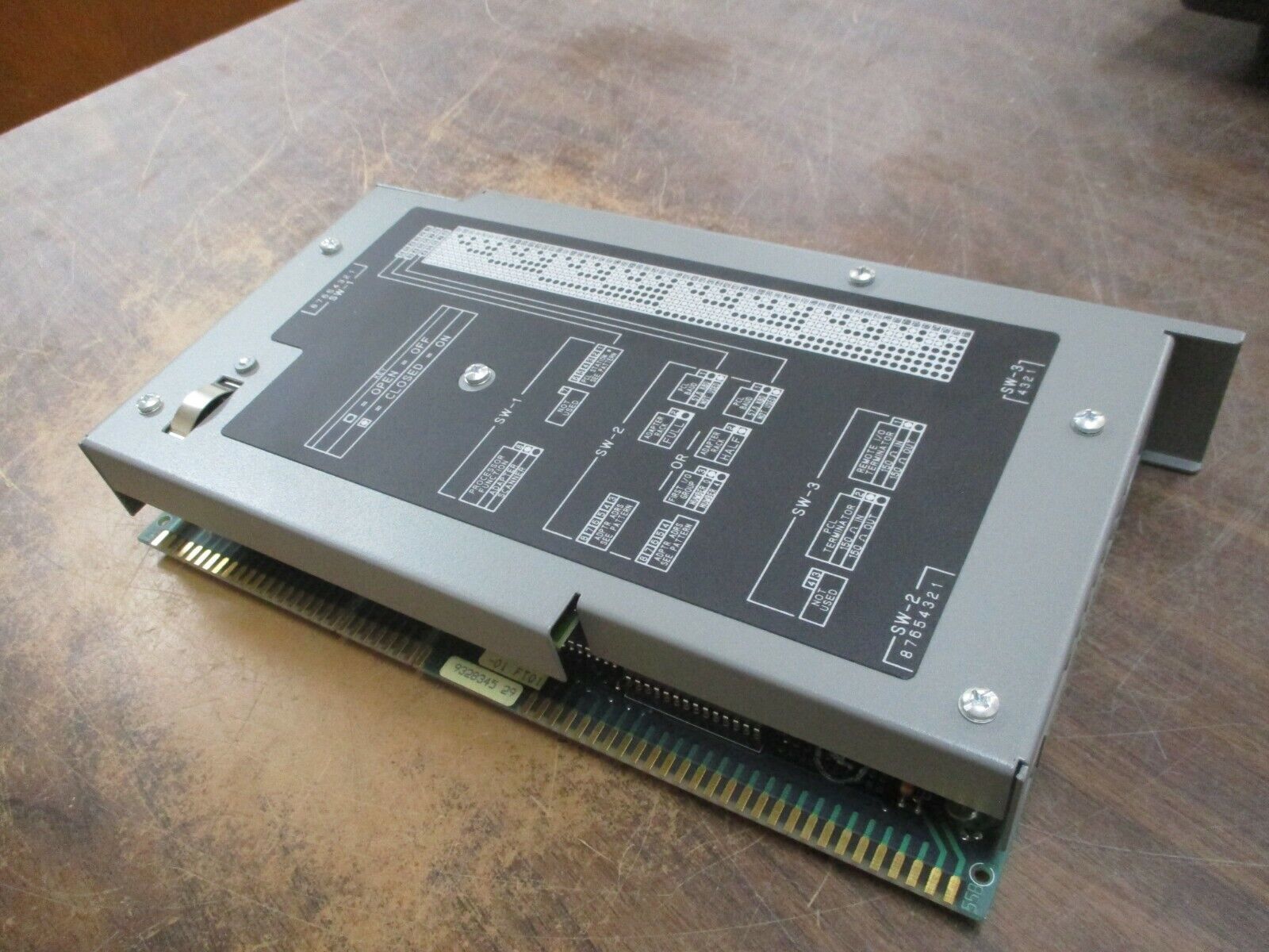 Allen-Bradley PLC-5/25 Processor Module 1785-LT2 A Ser A F/W Rev F Used *No Key*