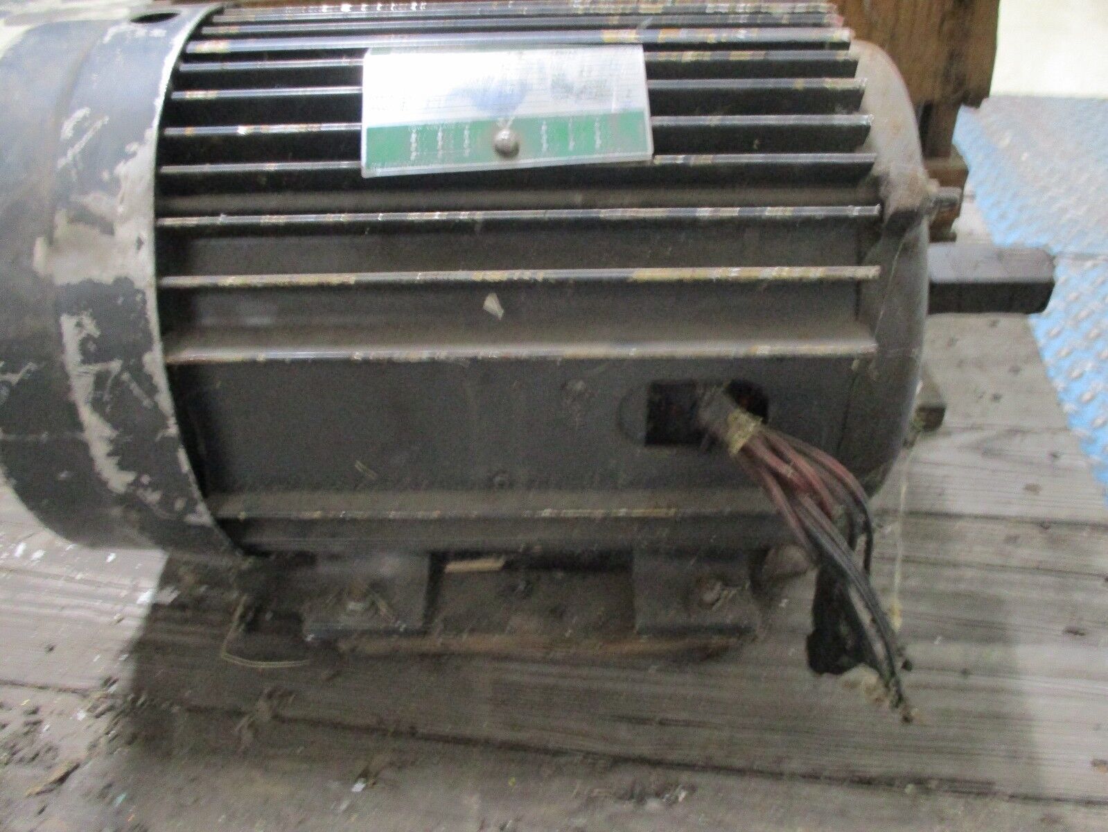 Lincoln Motor AC Motor 10HP 1745RPM FR:215T Encl:TEFC 200/400V 30/15A Used
