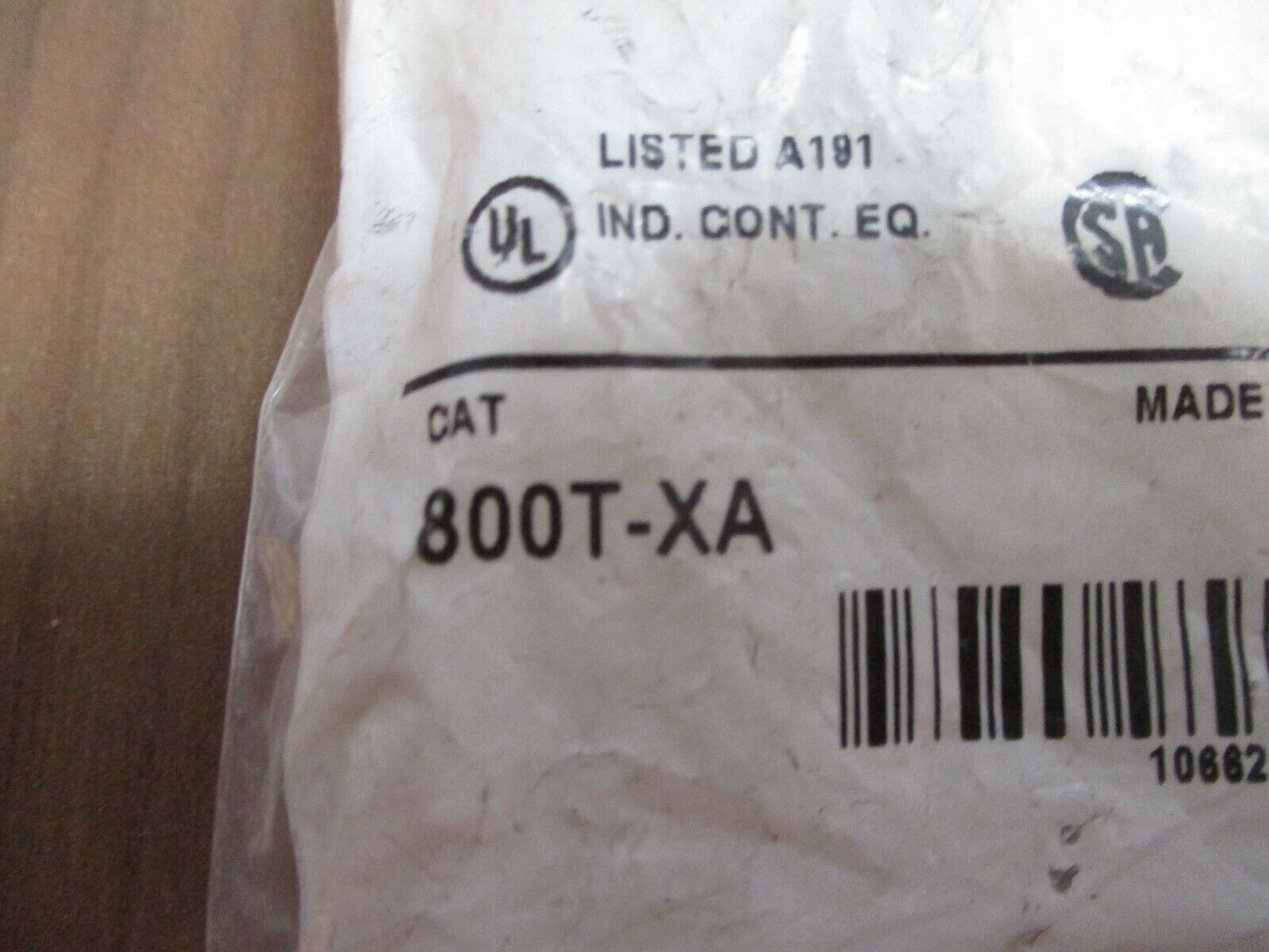 Allen-Bradley Shallow Contact Block 800T-XA Ser. D 1NO-1NC New Surplus