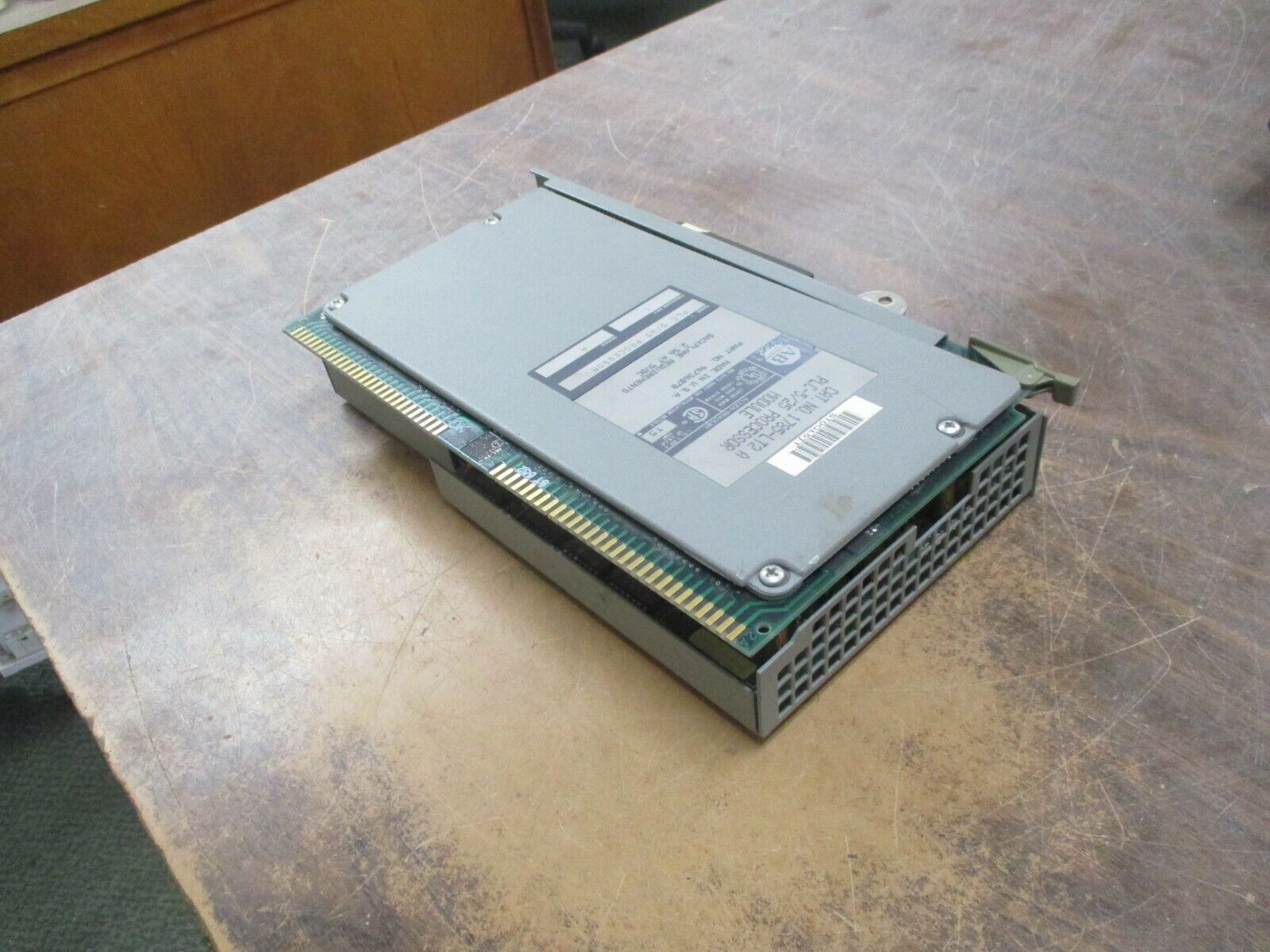 Allen-Bradley PLC-5/25 Processor Module 1785-LT2 A Ser. A F/W Rev. L Used