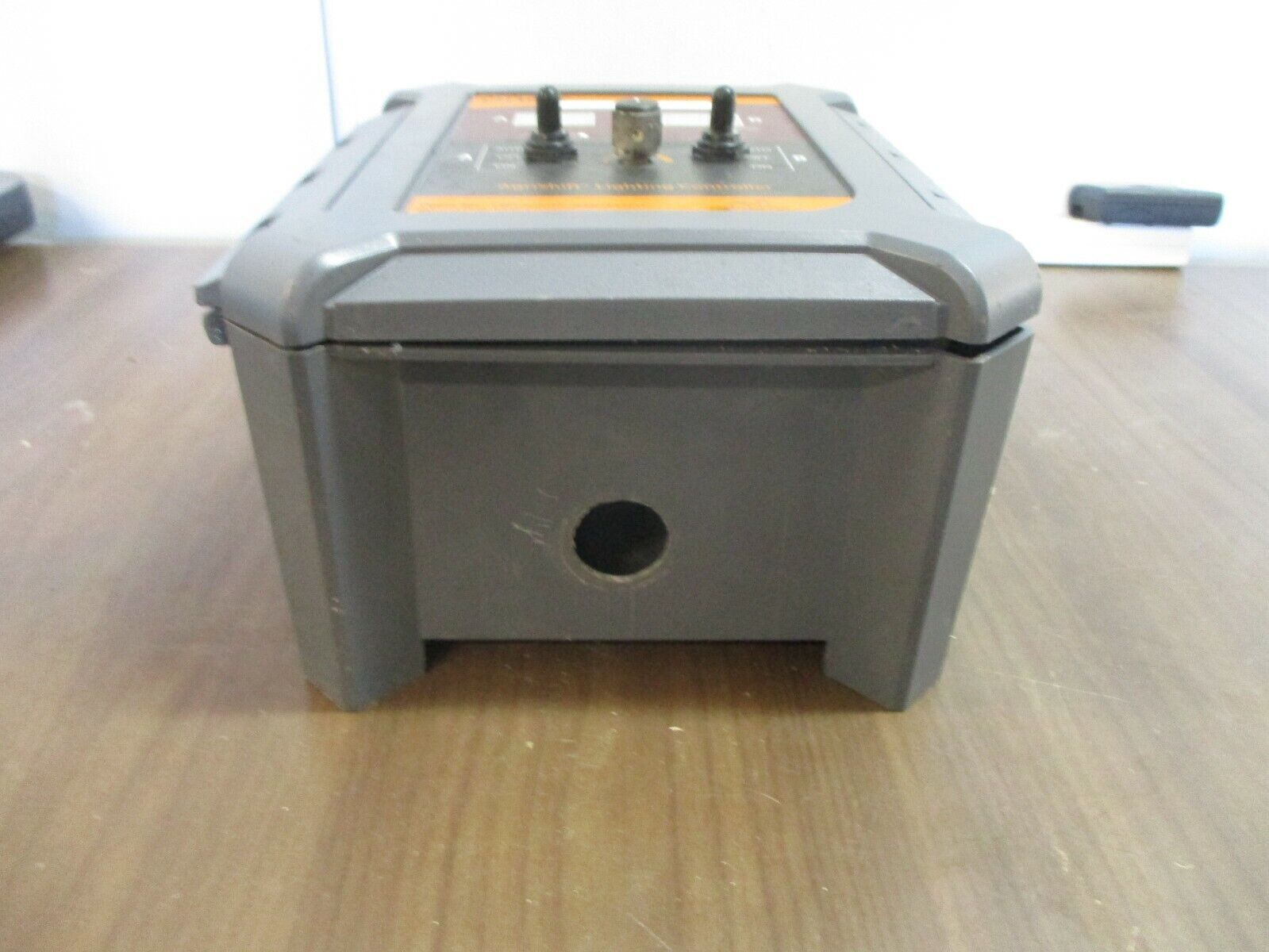 Once Solo LEL-0.2-120V AgriShift Lighting Controller 30-014-00135 Used