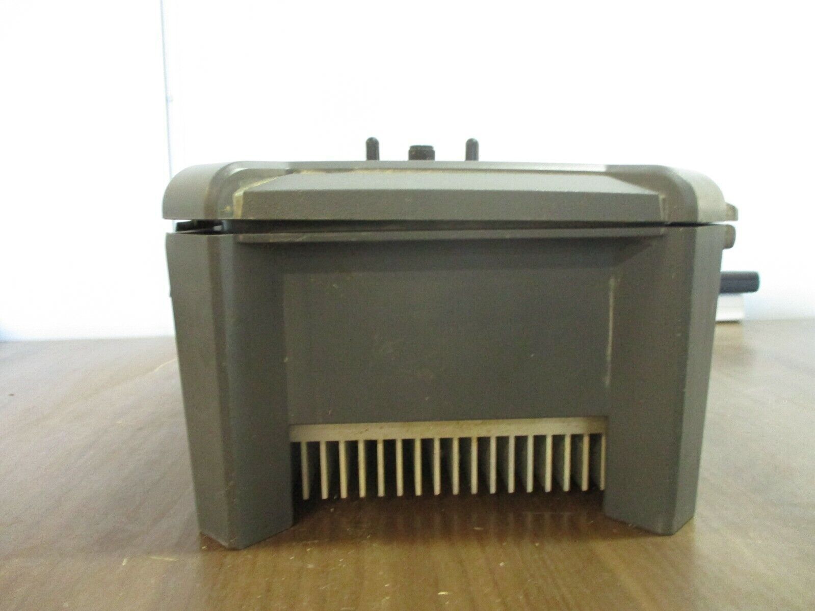Once Solo LEL-0.2-120V AgriShift Lighting Controller 30-014-00135 Used