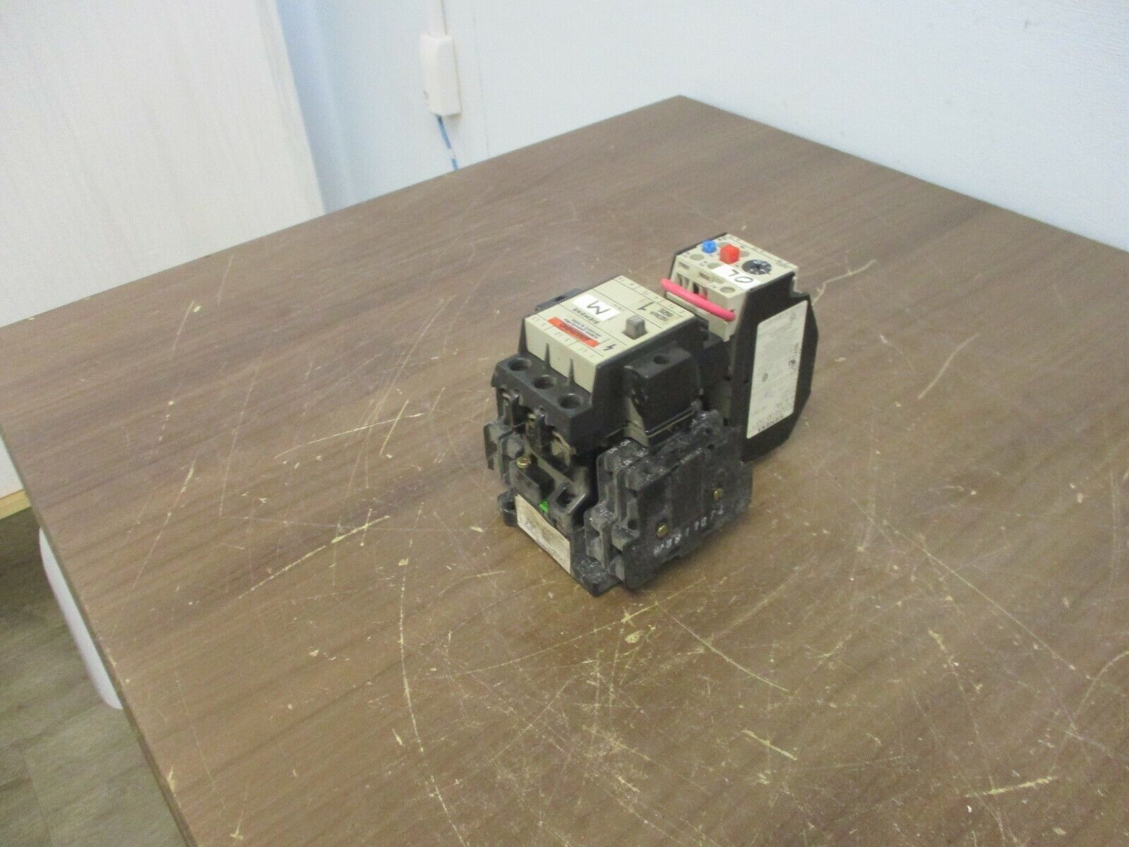 Siemens Size 1 Starter 3TB4417-0A/3UA54 00-1G* 120V Coil Trip: 4-6.3A Used