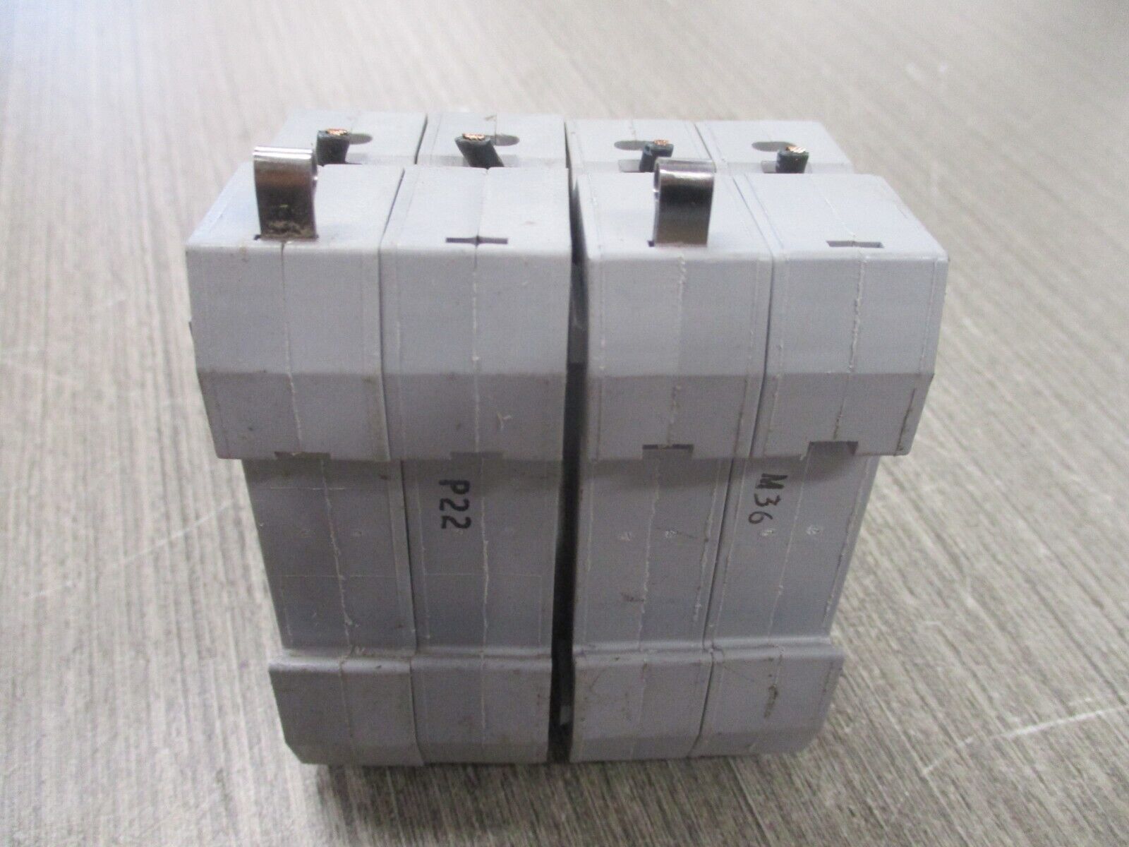 Buss Fuseholder CHCC 2 30 A 600V 2P *Lot of 2* Used