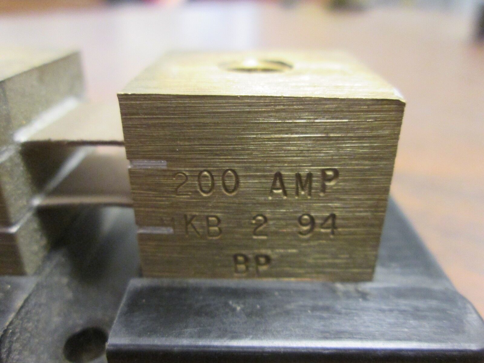 Deltec DC Shunt KB 2 94 200A 50MV Used