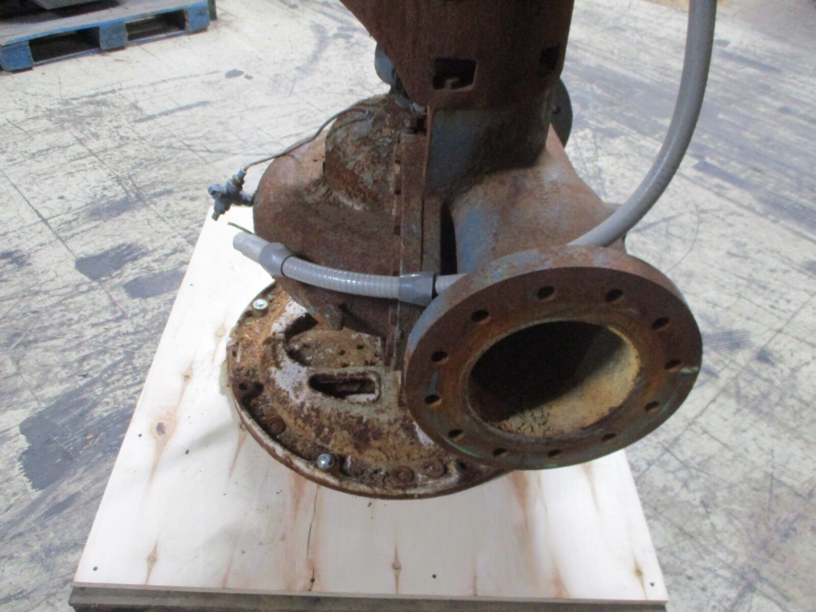 Aurora / Marathon Vertical Centrifugal Pump 8X10X15B 50HP 60Ft Head 2450GPM Used