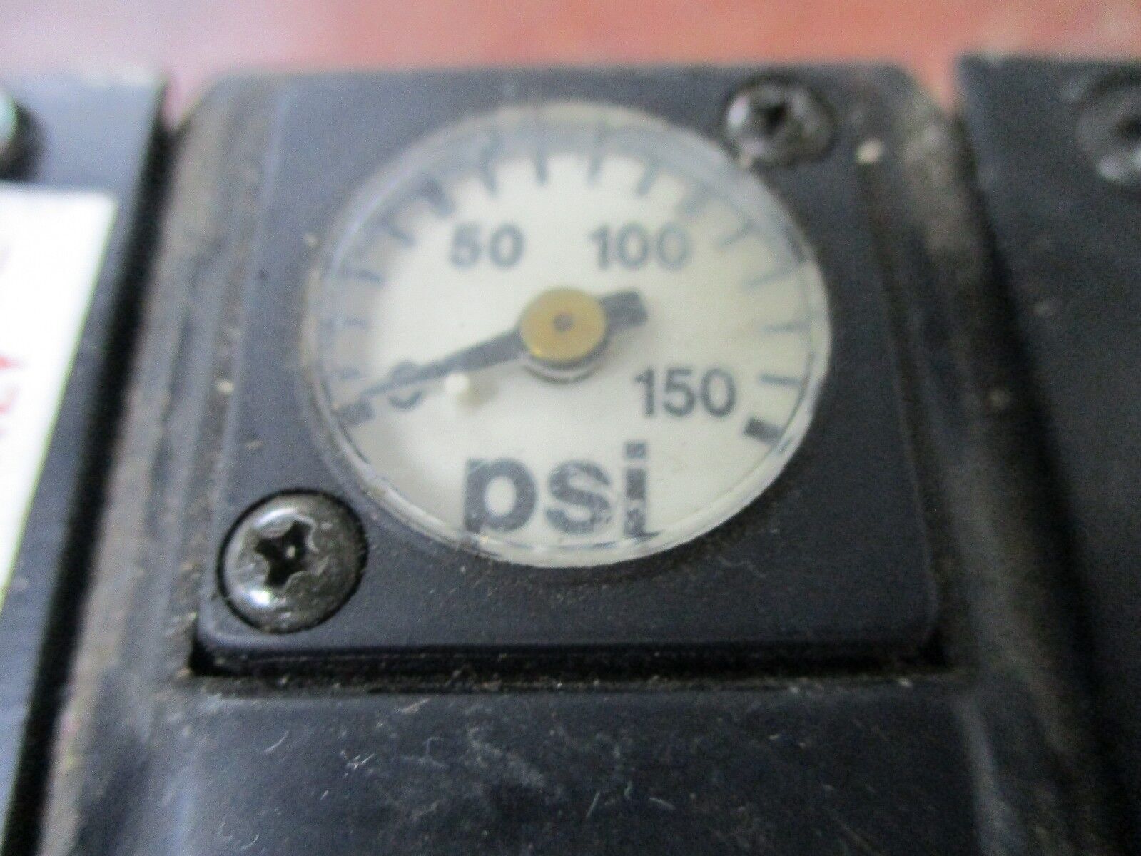 Miller Regulator R3000 Range: 7-120 PSI Used