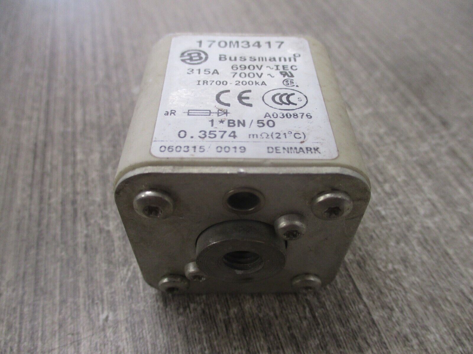 Bussmann Fuse 170M3417 315A 700V Used