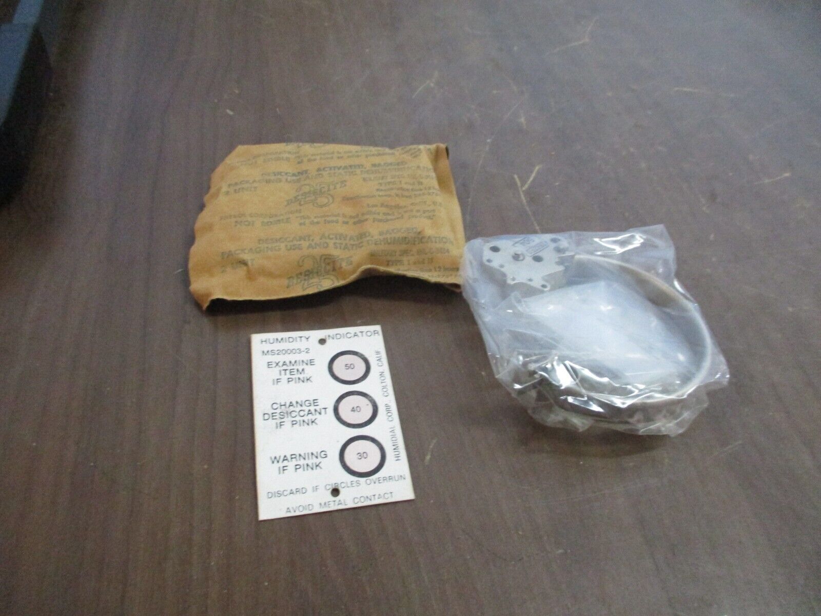 Bailey Controls Tube & Block Assembly 681874M5 New Surplus