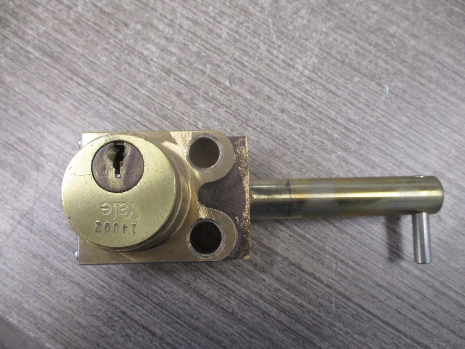 Superior Interlock S105810Y 'No Key' Used