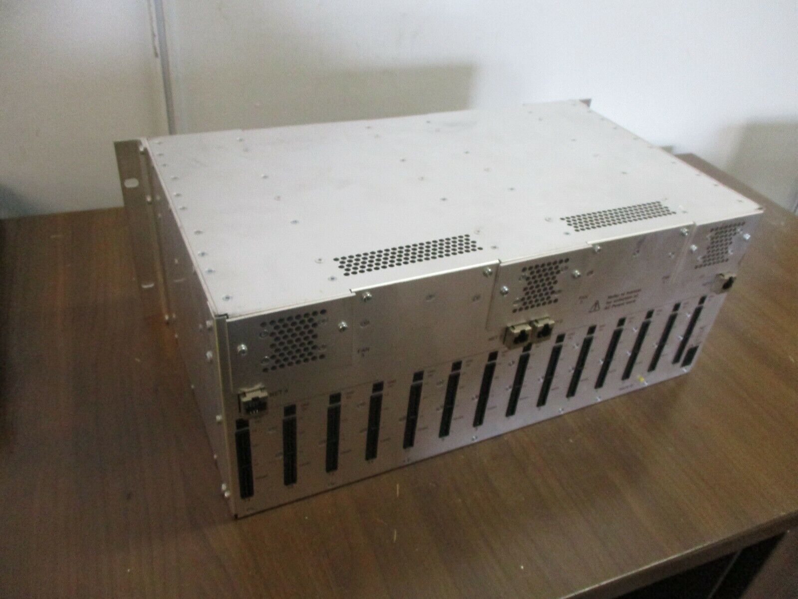 Axis Q7900 Rack 0287-001-01 Used