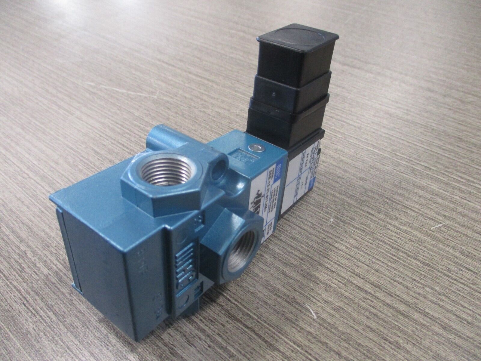 MAC Solenoid Valve 55B-12-PI-87JM New Surplus