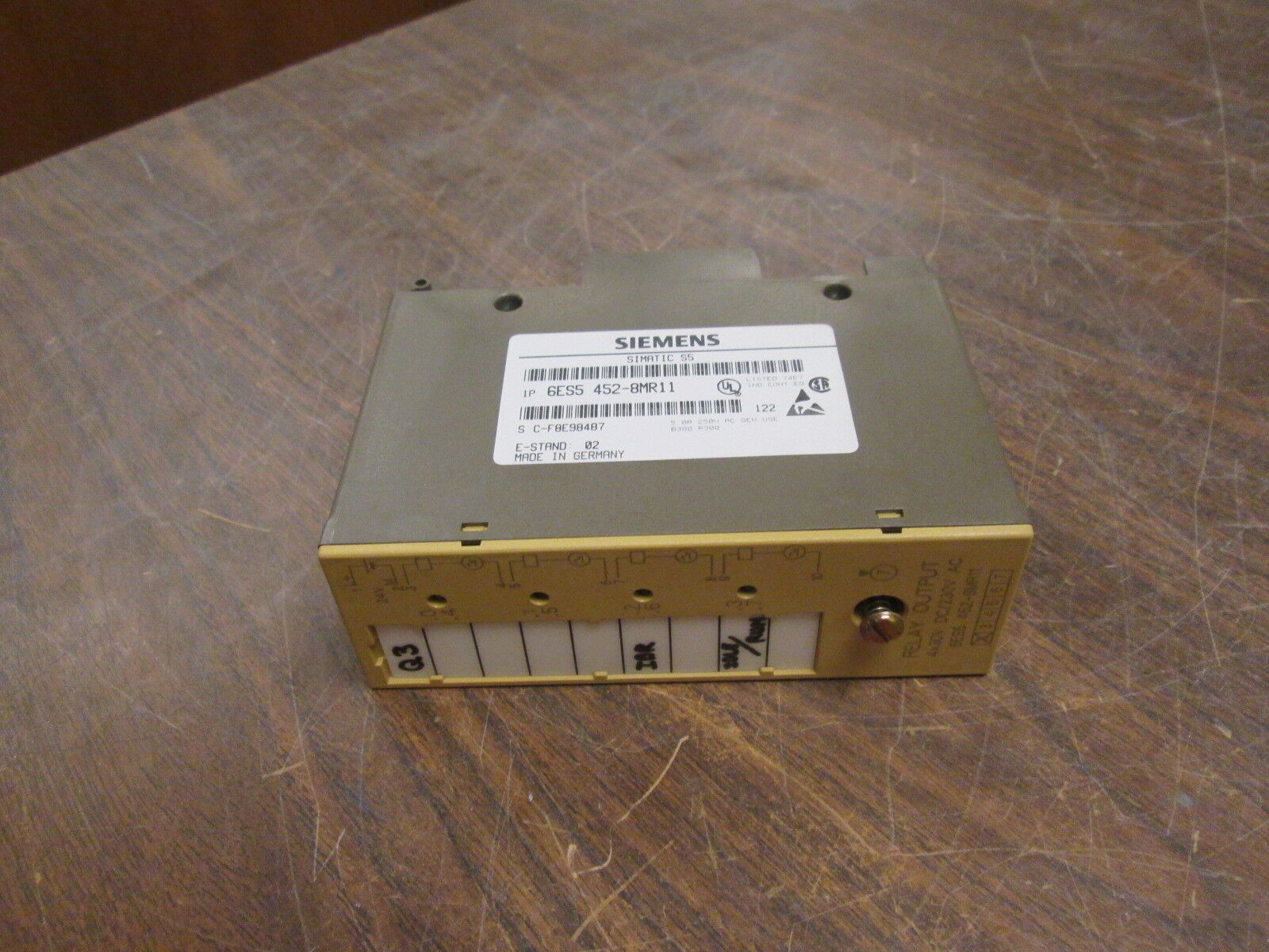 Siemens Simatic S5 Relay Output Module 6ES5 452-8MR11 4x30VDC/230VAC Used