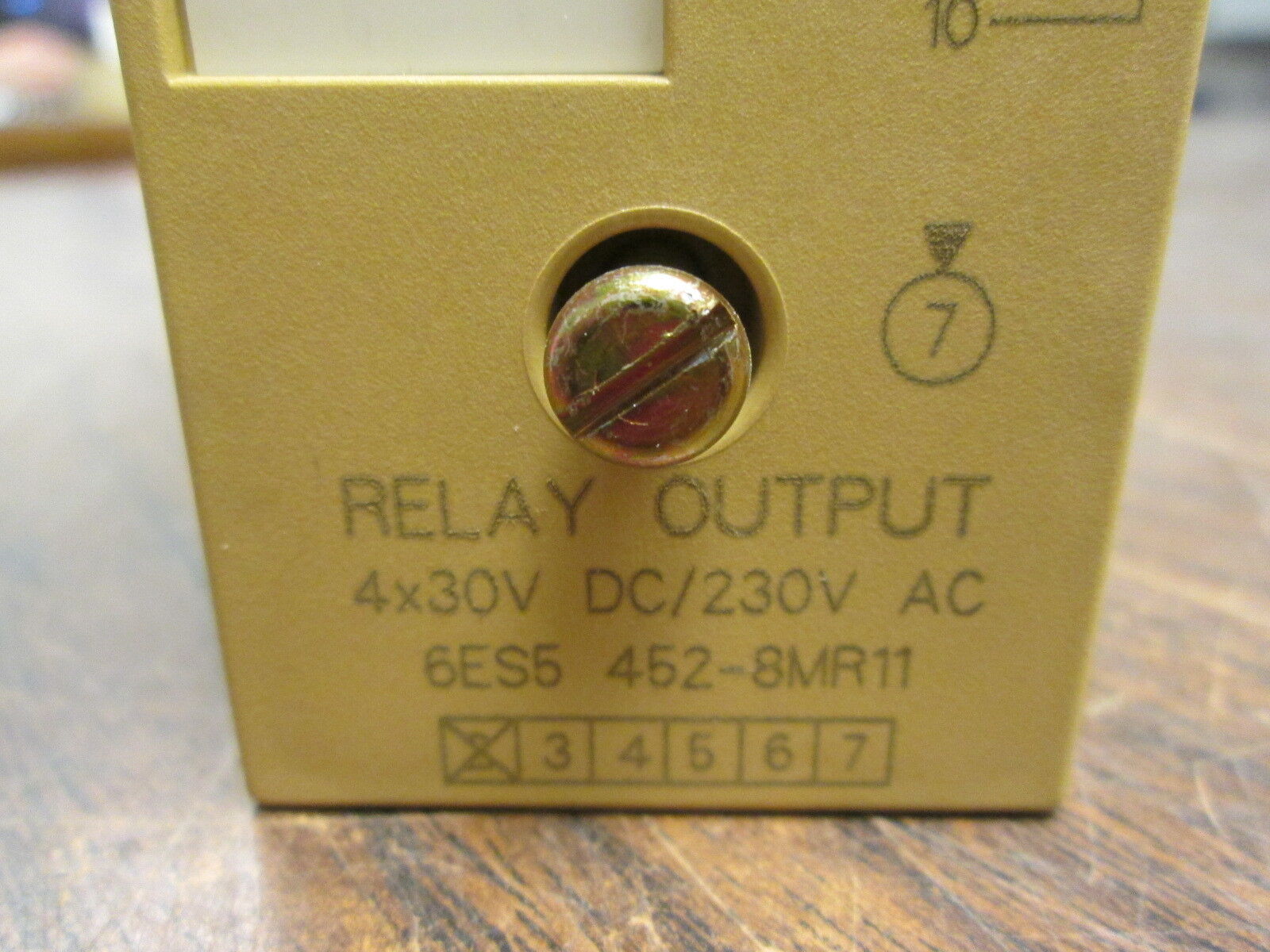 Siemens Simatic S5 Relay Output Module 6ES5 452-8MR11 4x30VDC/230VAC Used