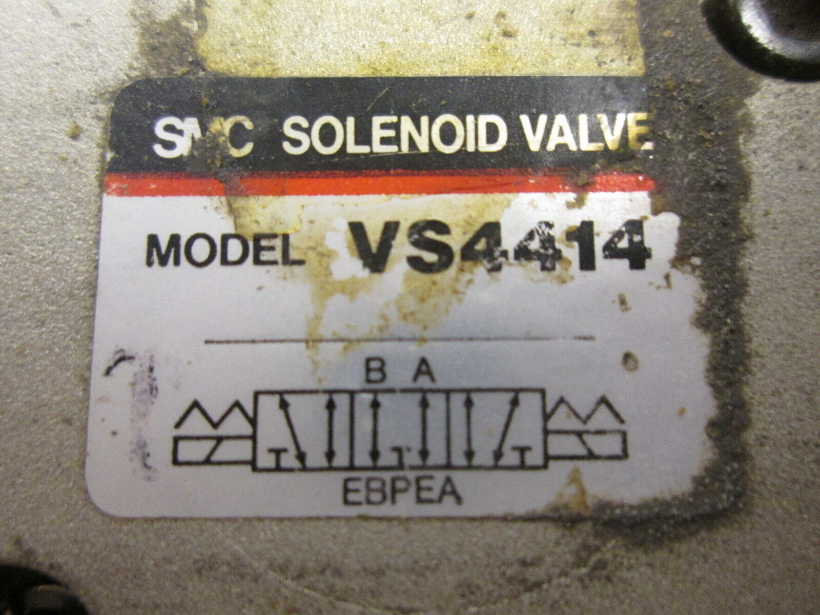 SMC Solenoid Valve VS4414 115V 60Hz Used