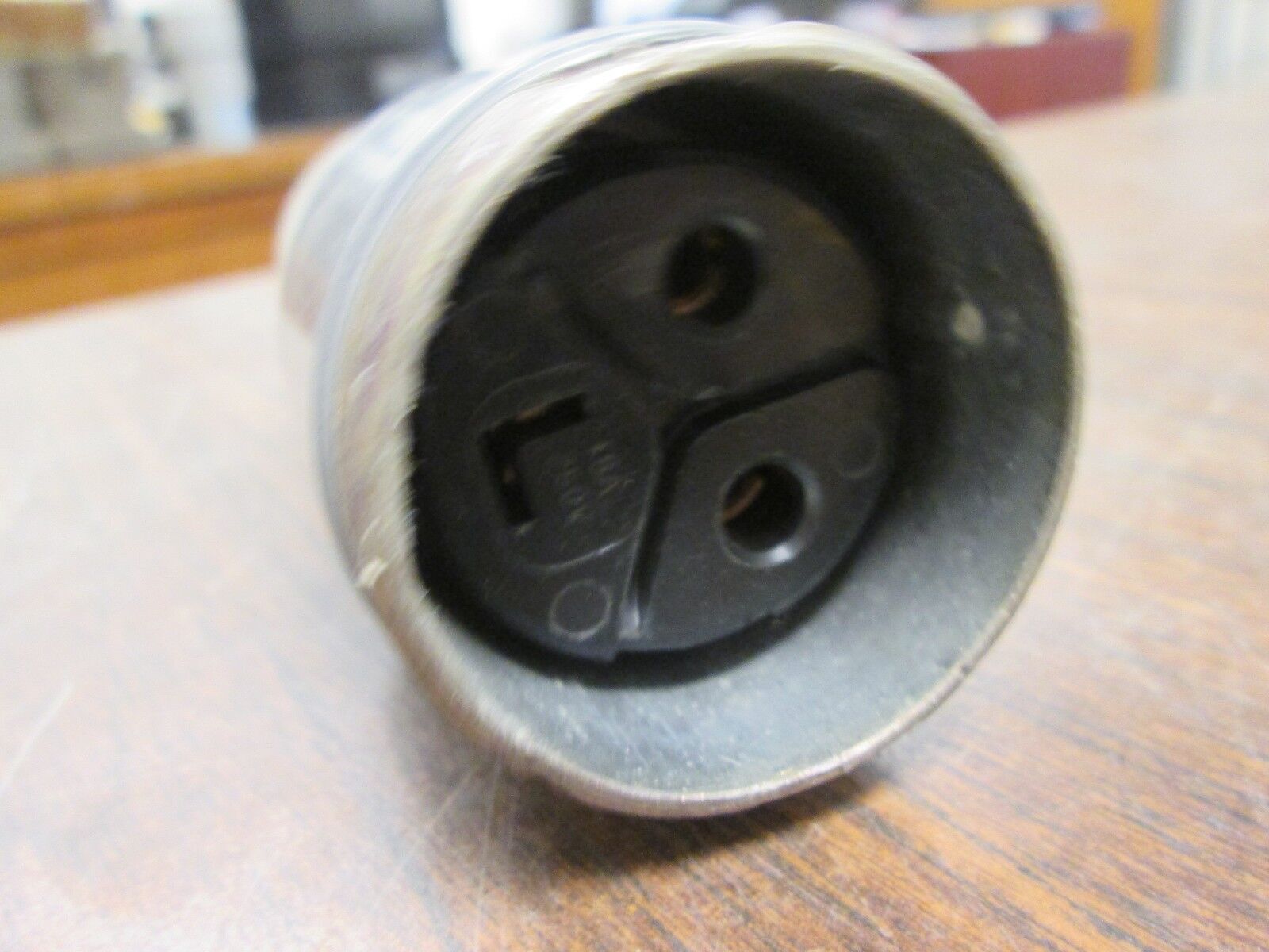 RussellStoll Connector 3913U-2 15A 250V 2P 3W Used