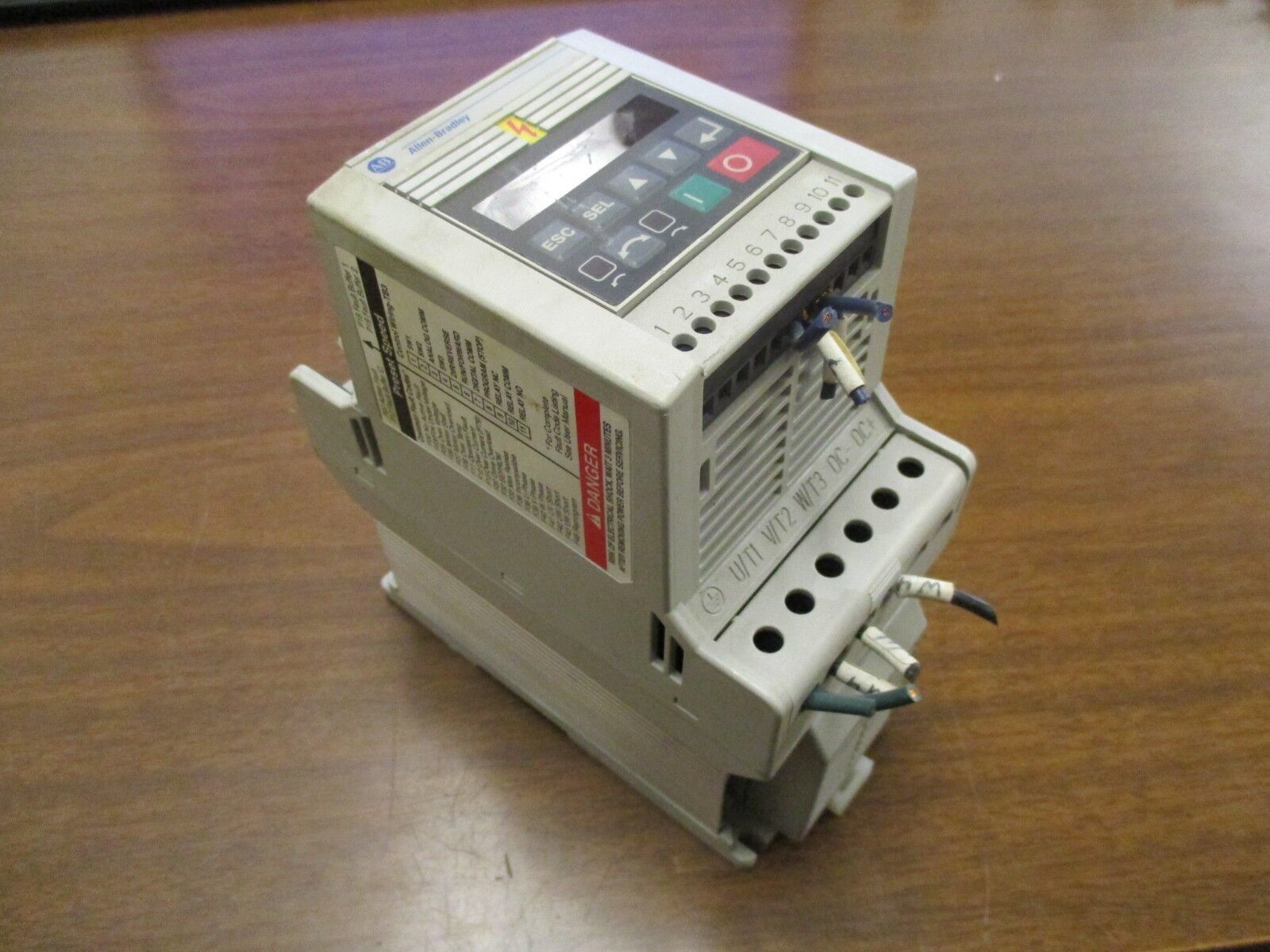 Allen-Bradley Preset Speed Controller 160-BA06NPS1P1 3HP Used