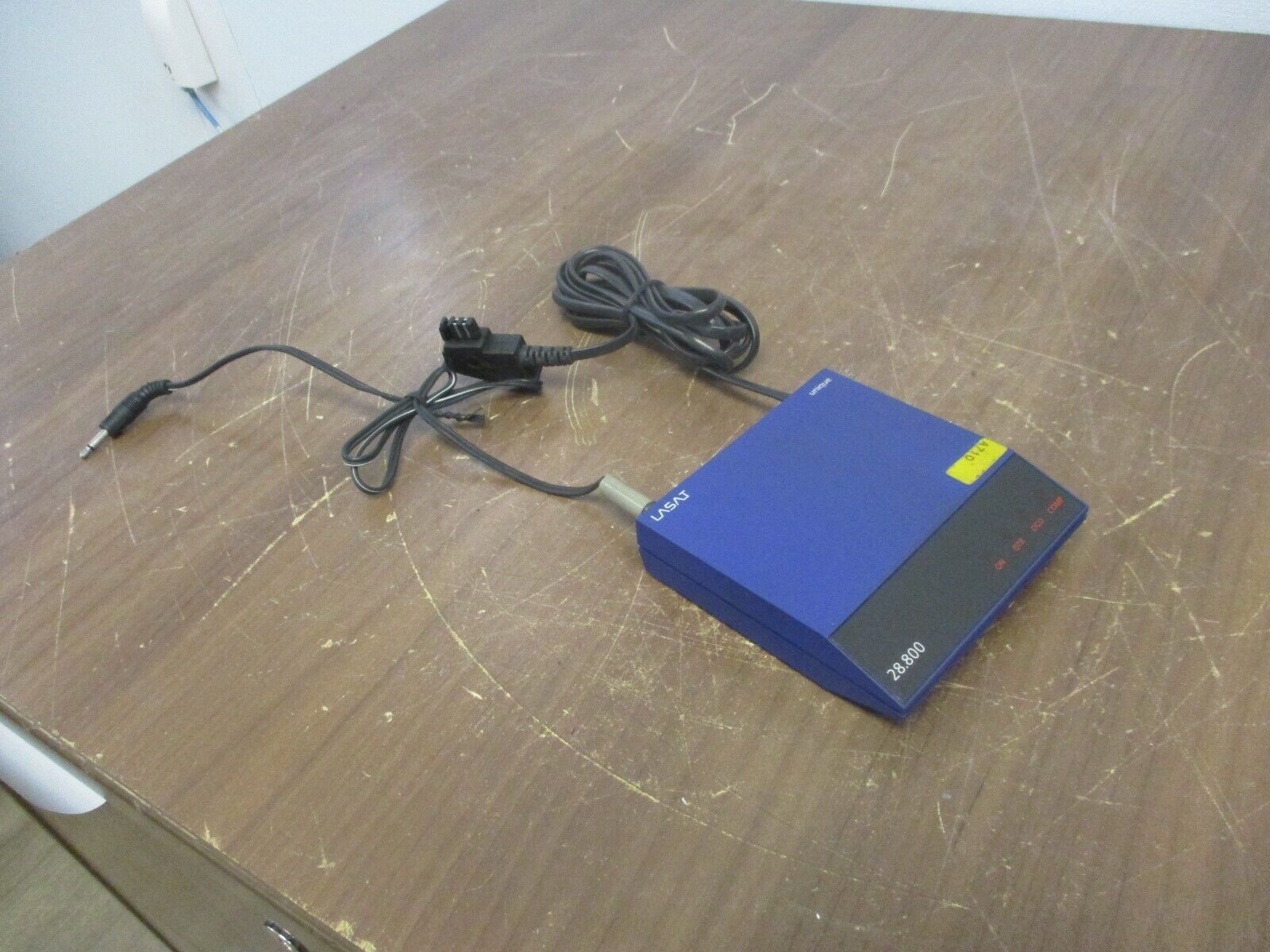 Lasat Safire 288D 56K Modem 91-87-0008 Used