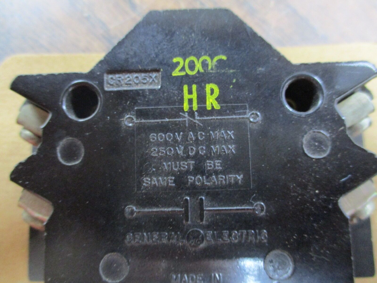 GE Aux Contact Kit CR205X200C 1NO - 1NC for CR205-CR208 nema size 2 New Surplus