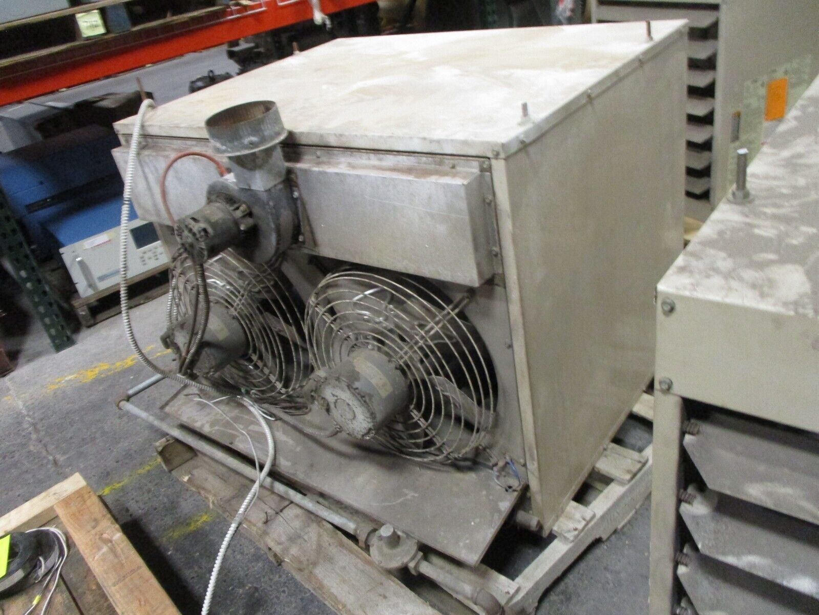 Lennox Natural Gas Heater LF24-250S-1 250,000 BTU Input, 201,250 BTU Output 120V