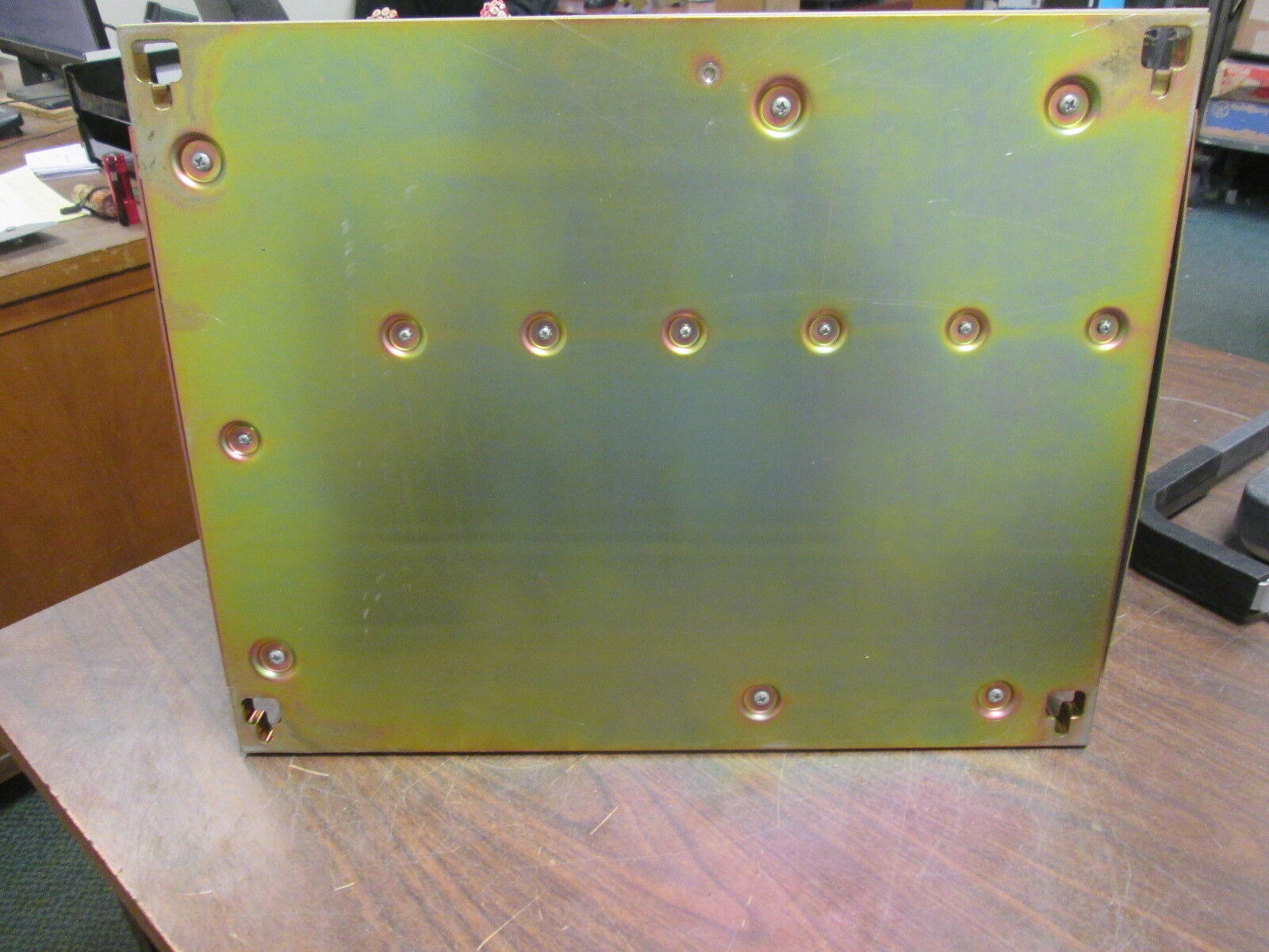 Gould Model AS-H819-209 PLC Rack AS-9534-002 7-Slot Used