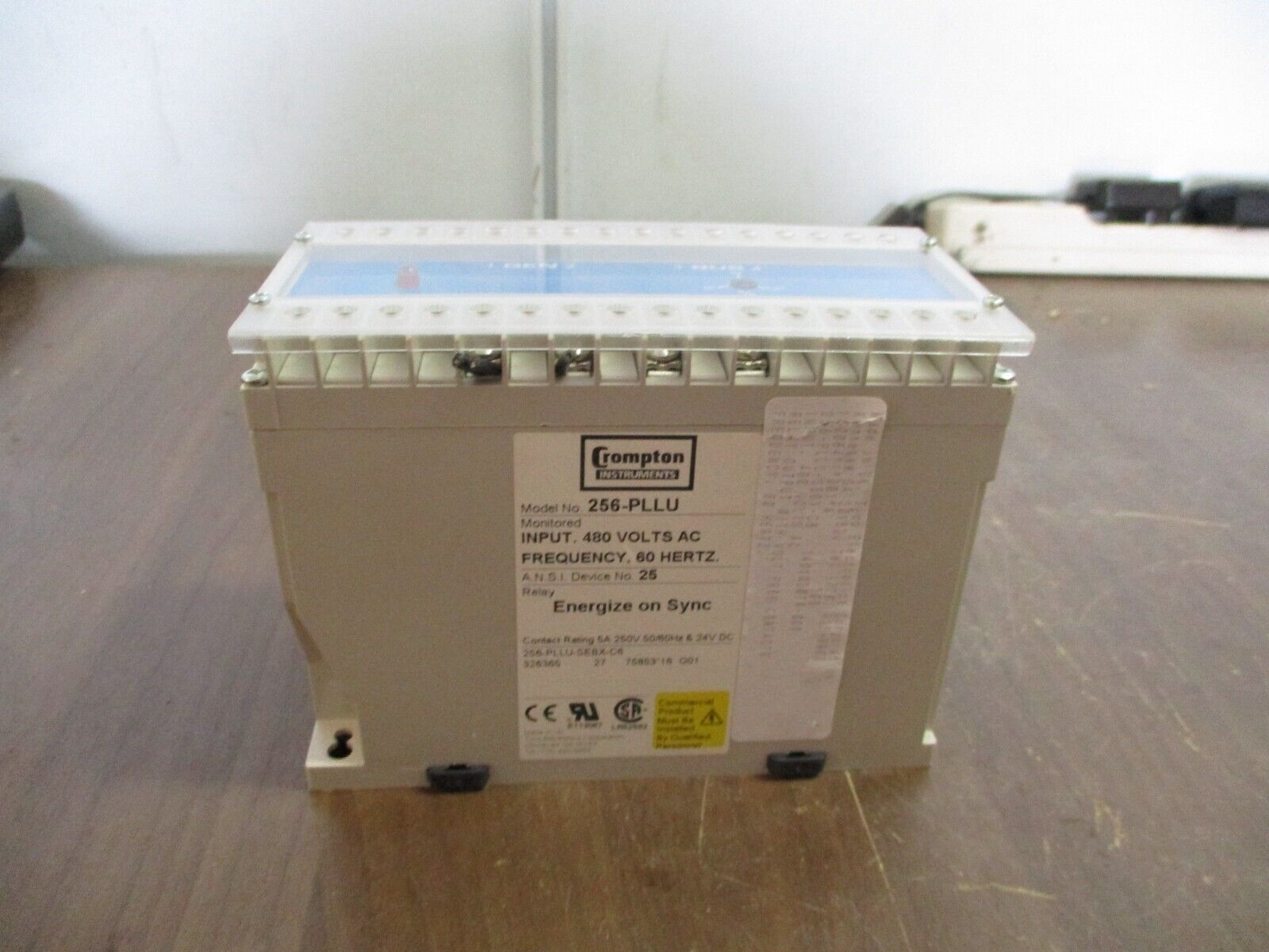 Crompton Protector Energize on Sync Relay 256-PLLU-SEBX-C6 480V 60Hz Used