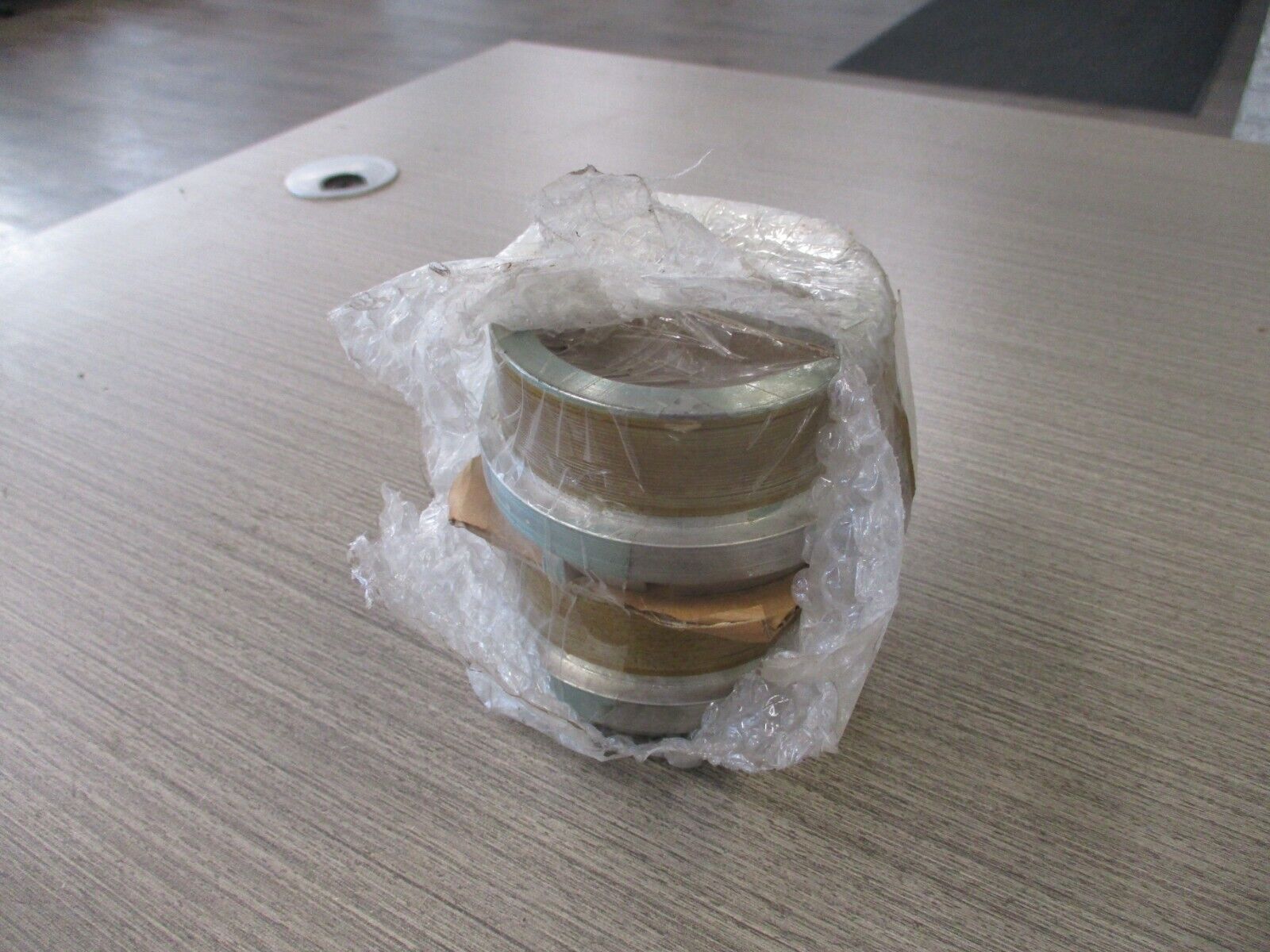 Fisher Bearing Lining CPM300B190X2 *New Surplus*