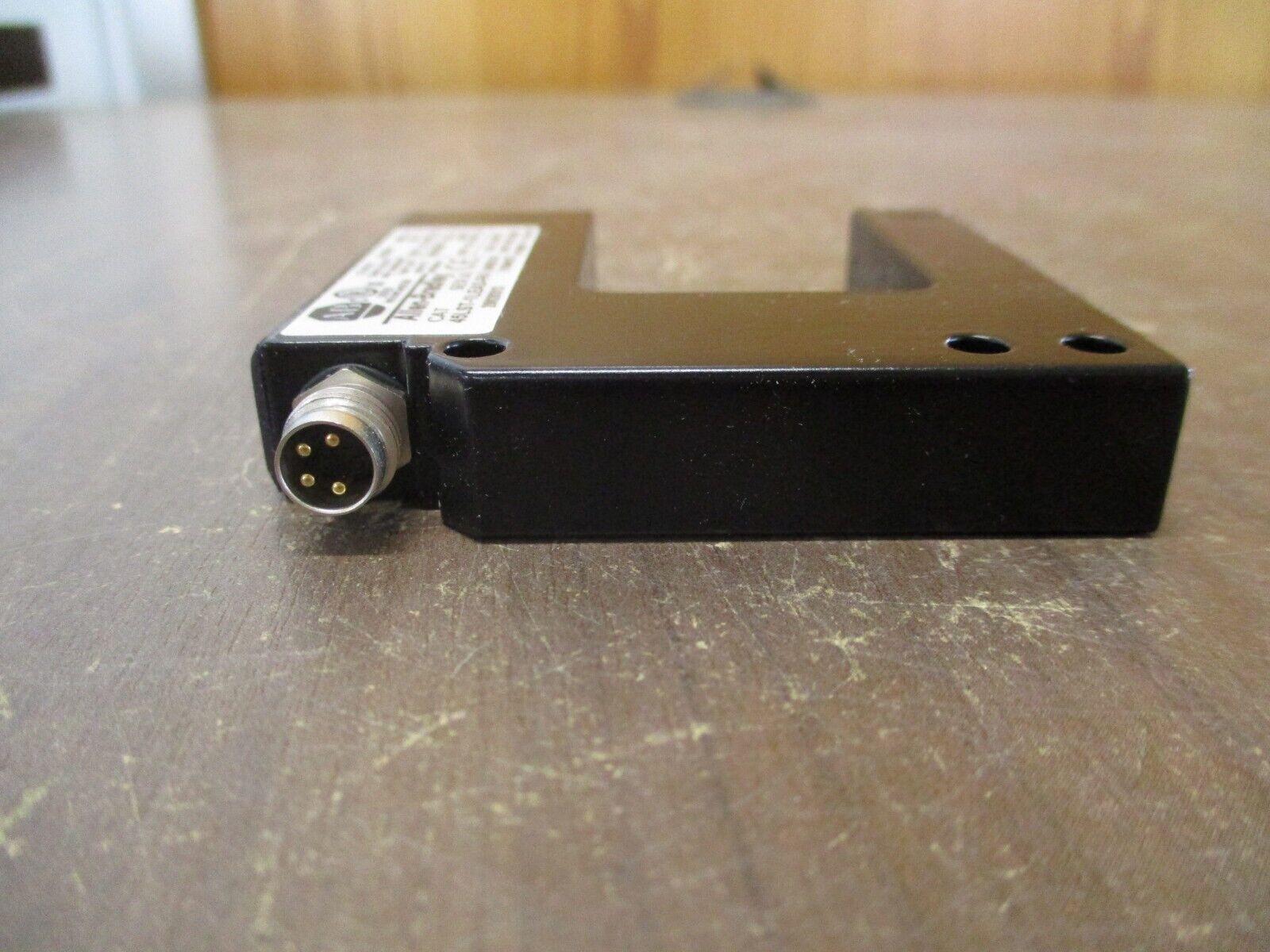 Allen-Bradley Fork Sensor 45LST-1LEA3-P4 Ser. A New Surplus
