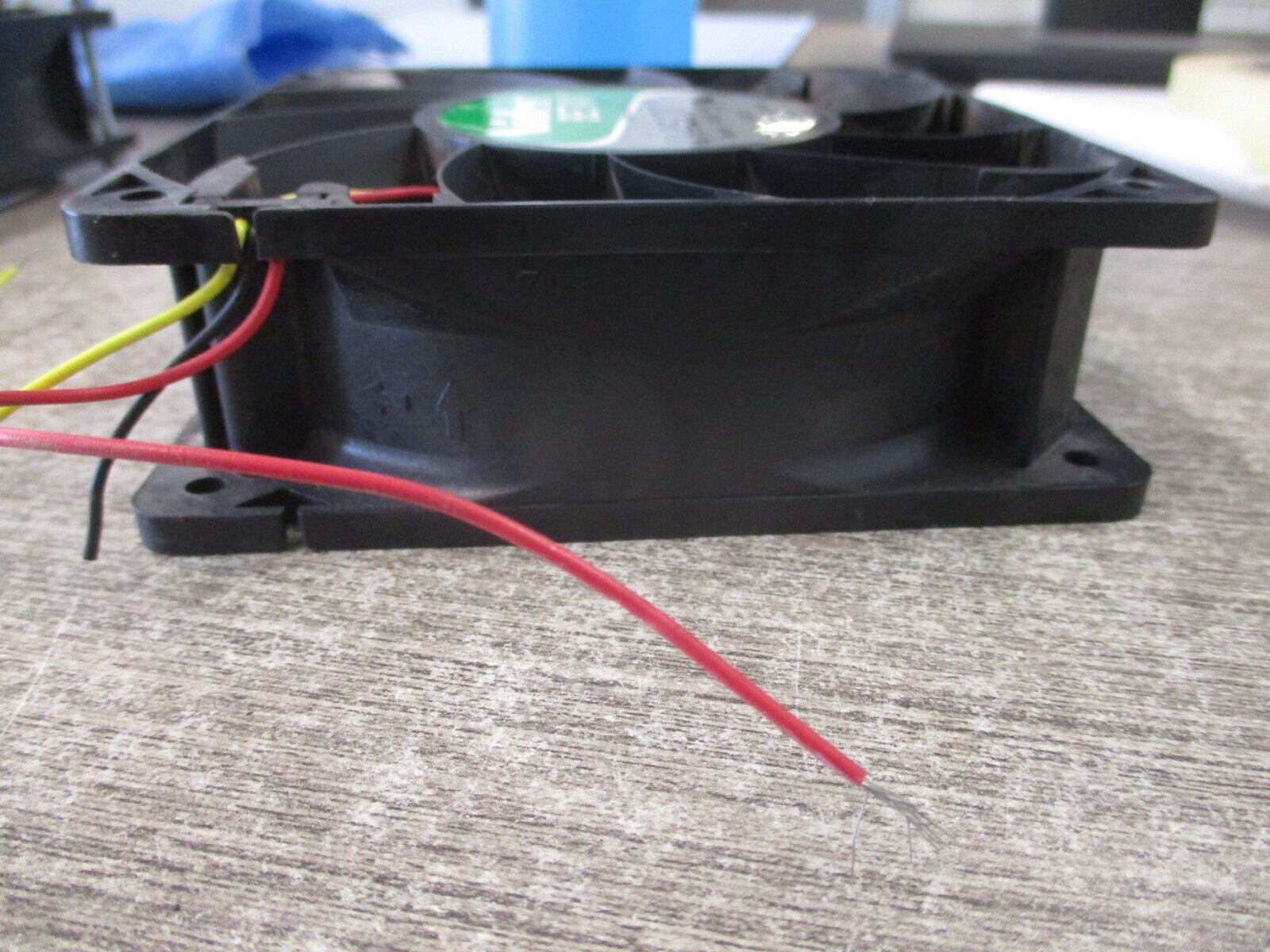 Nidec Beta V Axial Fan VA450DC 48VDC 0.62A *No Connector* Used