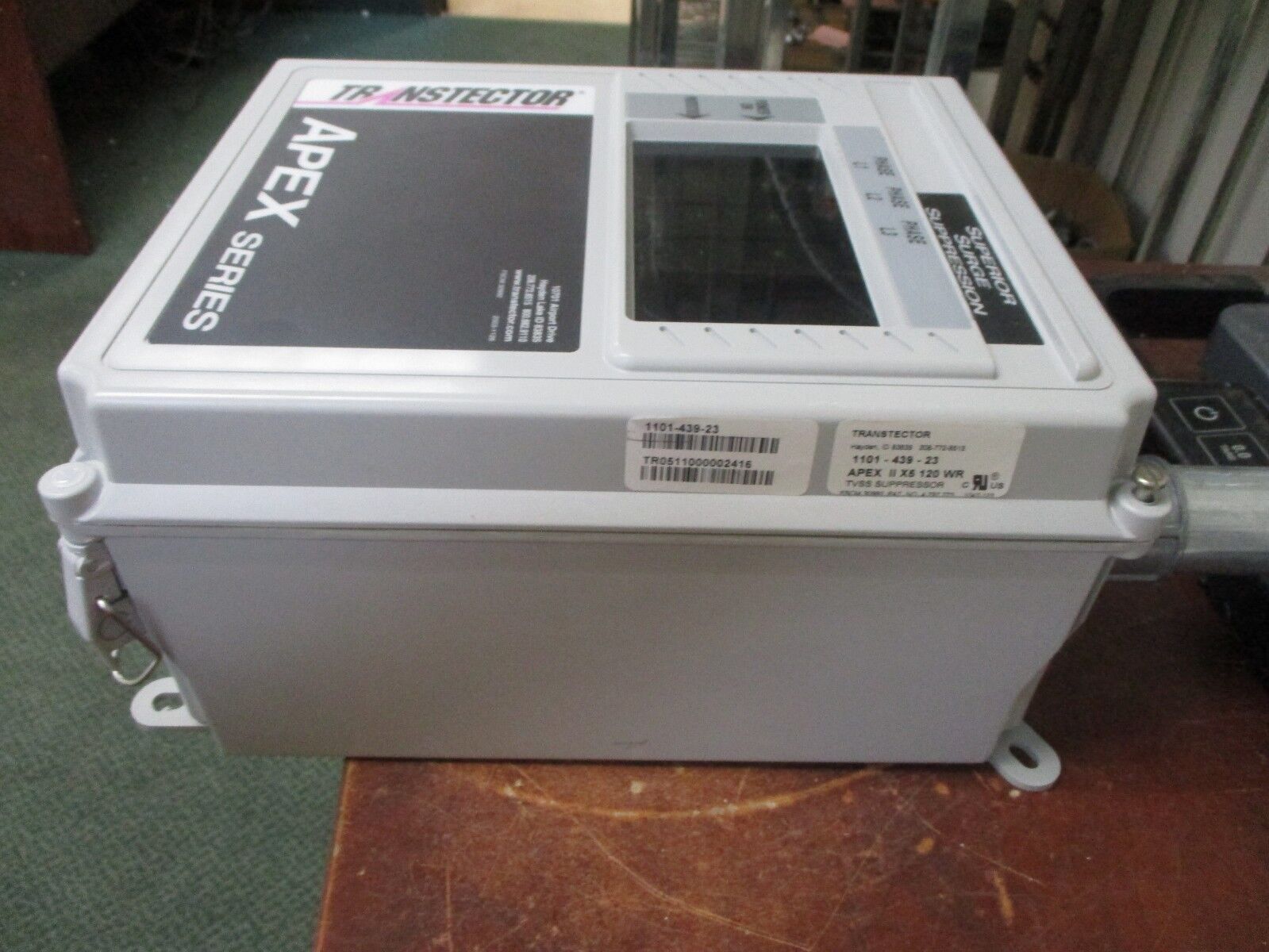 Transtector Apex Series Surge 1101-439-23 Apex 11 X5 120 WR 120V Used
