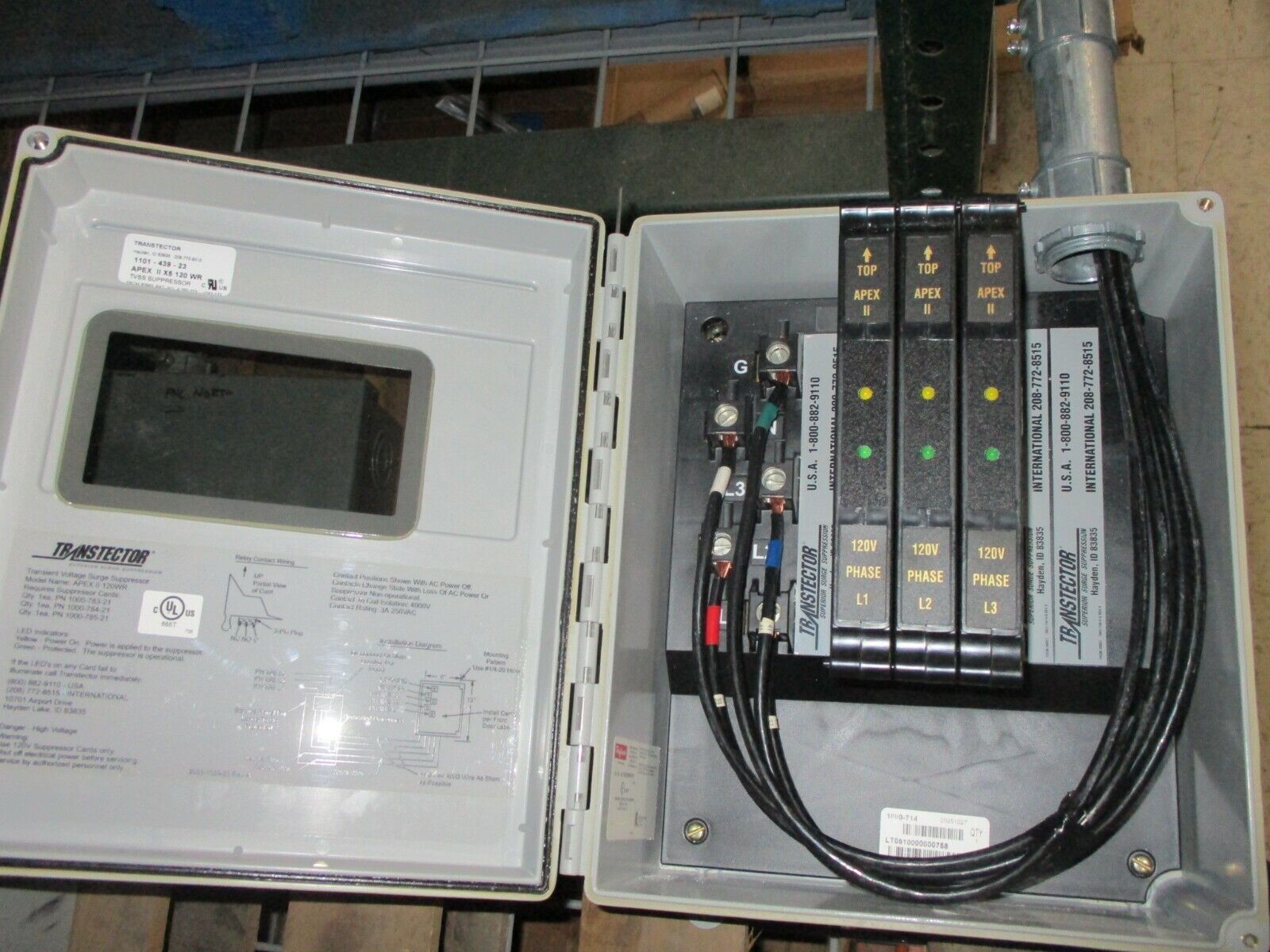 Transtector Apex Series Surge 1101-439-23 Apex 11 X5 120 WR 120V Used