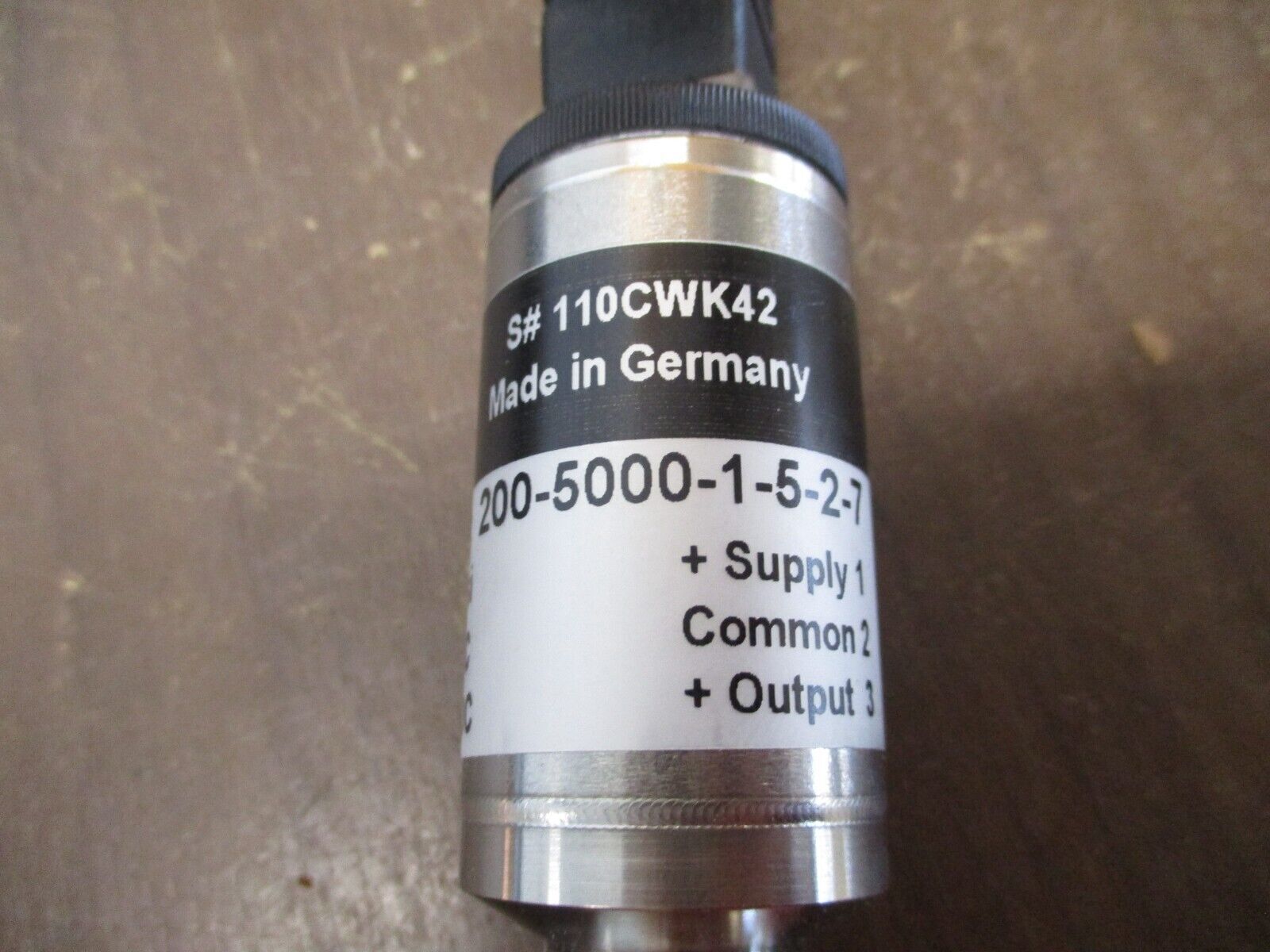 Noshok Pressure Transmitter 200-5000-1-5-2-7 0-5000PSI 0-10VDC Output