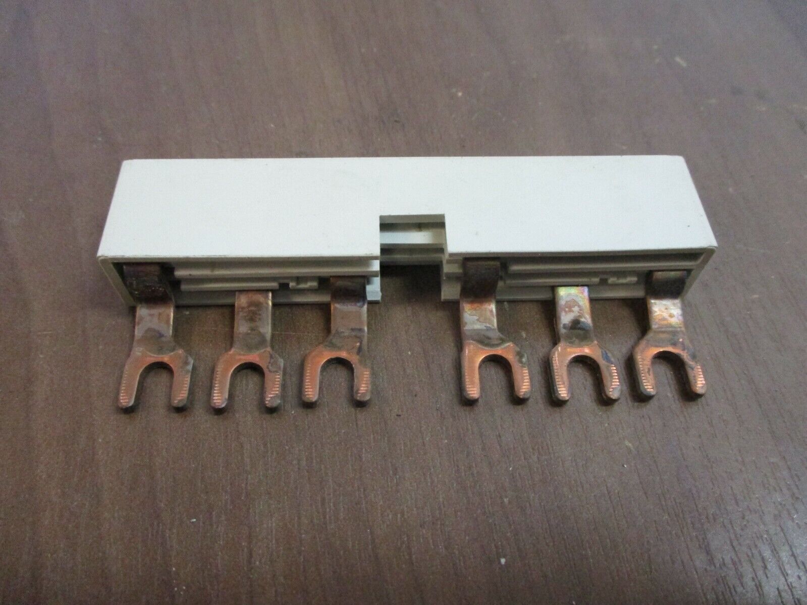 Allen-Bradley Commoning Link 140-L452 65A 600V *Lot of 4* Used