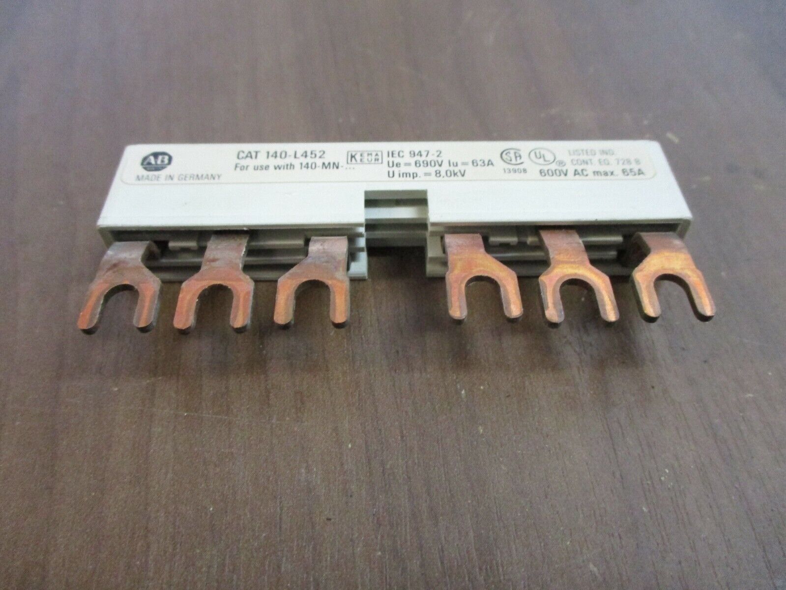 Allen-Bradley Commoning Link 140-L452 65A 600V *Lot of 4* Used