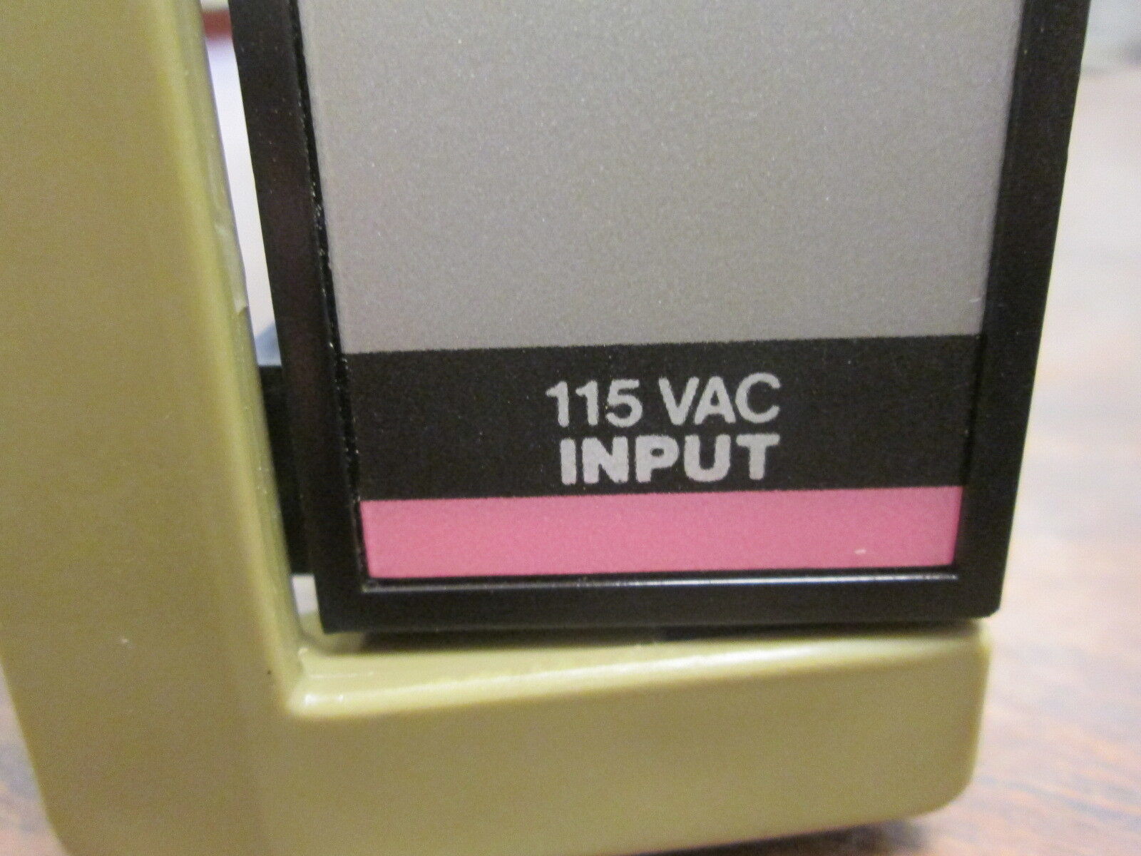 Gould 16PT Output Module AS-B805-016 Rev R 115V Used