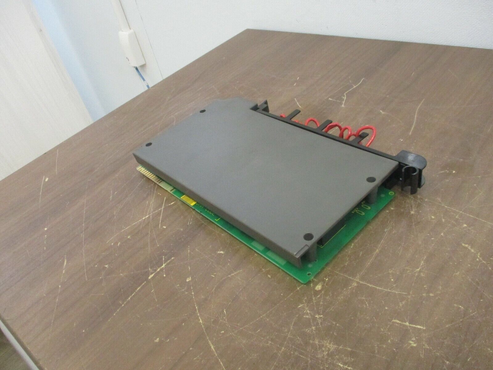 Allen-Bradley Electromechanical Contact Output Module 1771-OW16 B Used