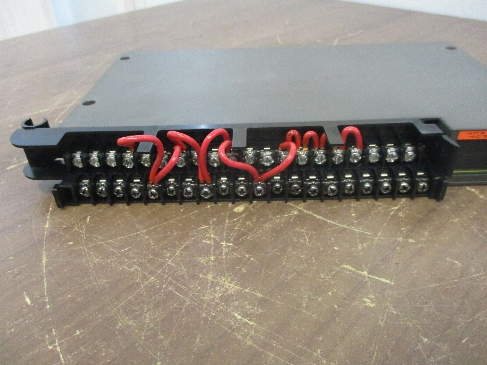 Allen-Bradley Electromechanical Contact Output Module 1771-OW16 B Used