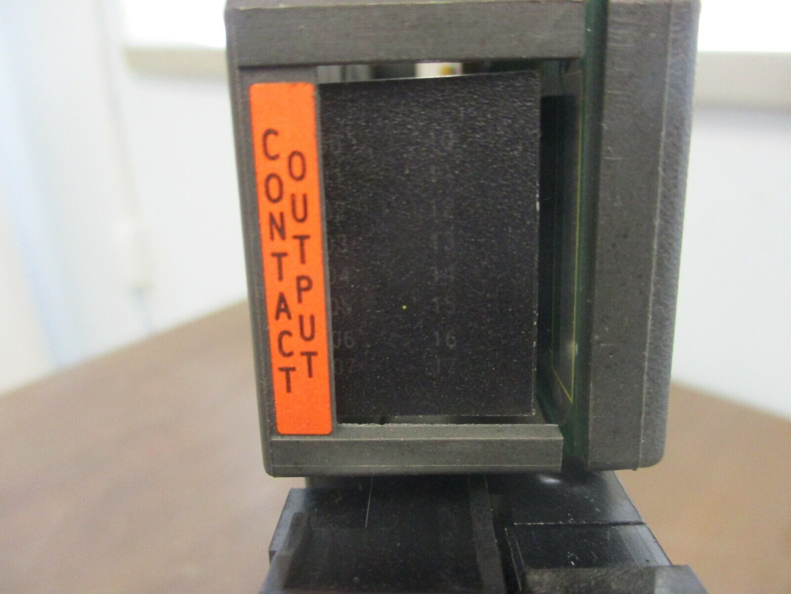 Allen-Bradley Electromechanical Contact Output Module 1771-OW16 B Used