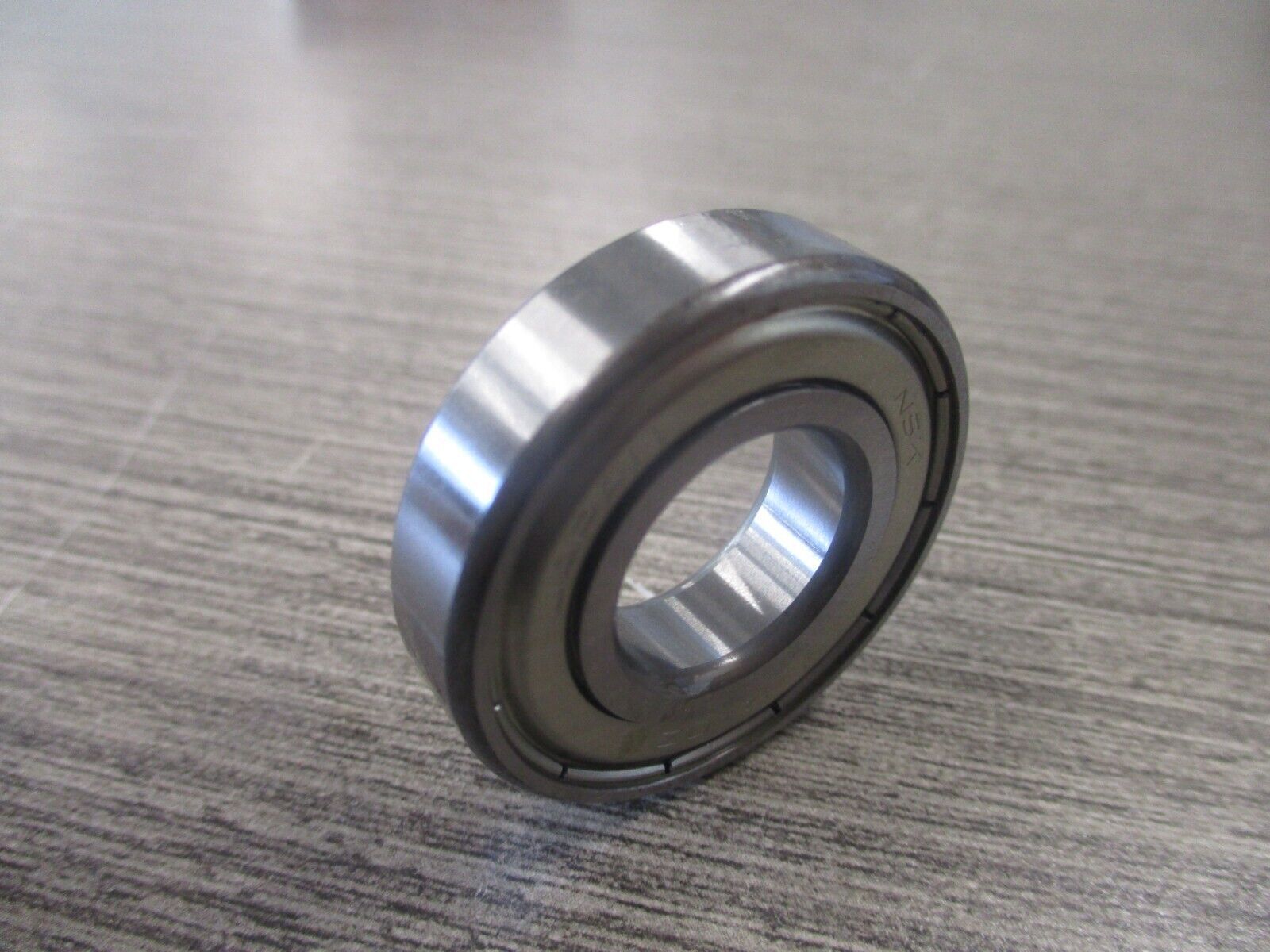 NSK Bearing RI0ZZ *Lots of 2* New Surplus