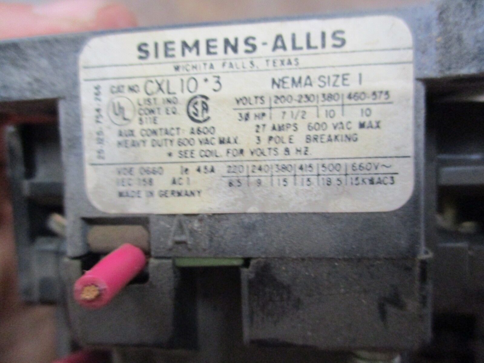 Siemens Contactor CXL10*3 OLR 0160 120V Coil 27A 600V Used