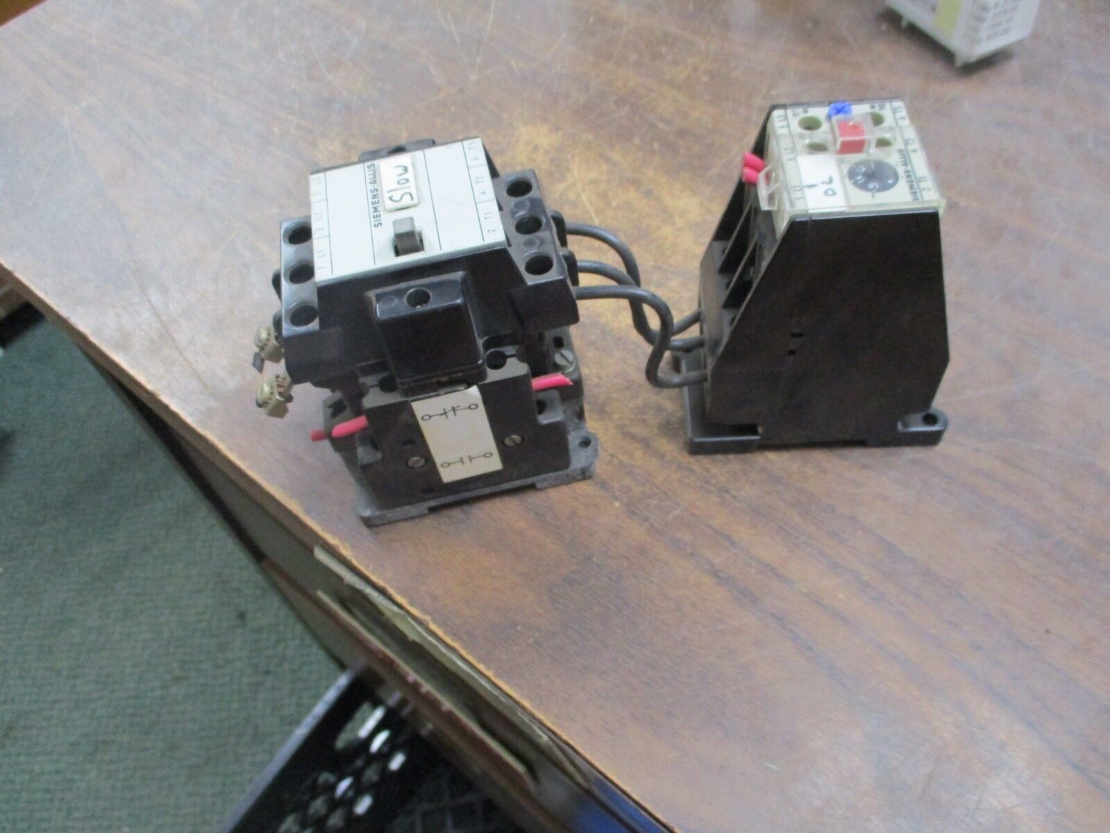 Siemens Contactor CXL10*3 OLR 0160 120V Coil 27A 600V Used